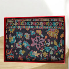 WOMEN WOOLEN STOLE