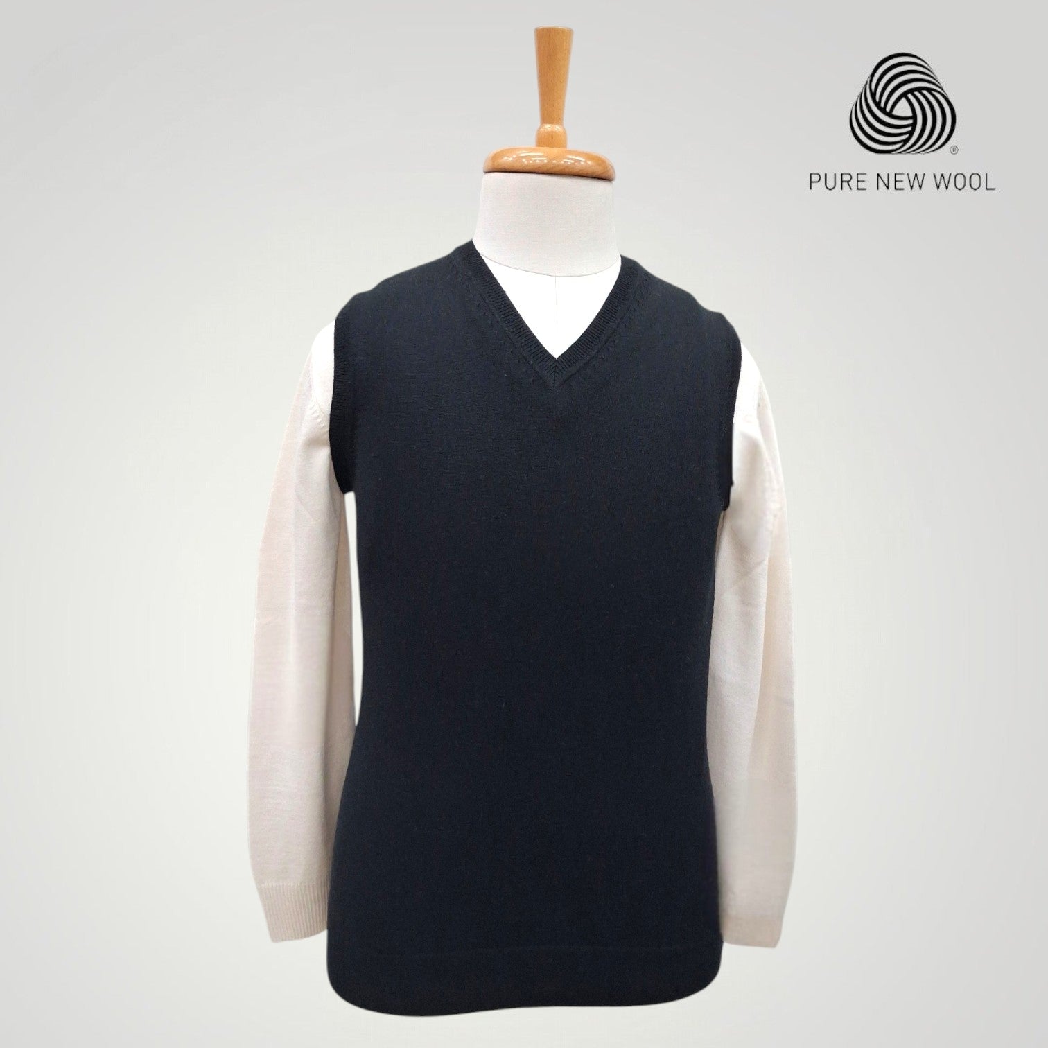 MEN'S SLEEVELESS ITALIAN PURE WOOL SWEATER