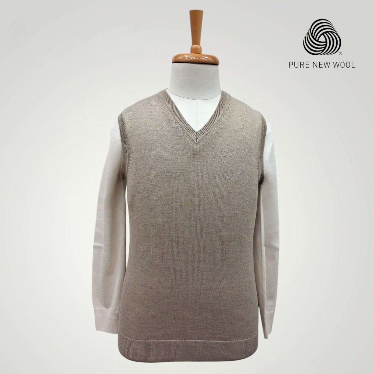 MEN'S SLEEVELESS ITALIAN PURE WOOL SWEATER