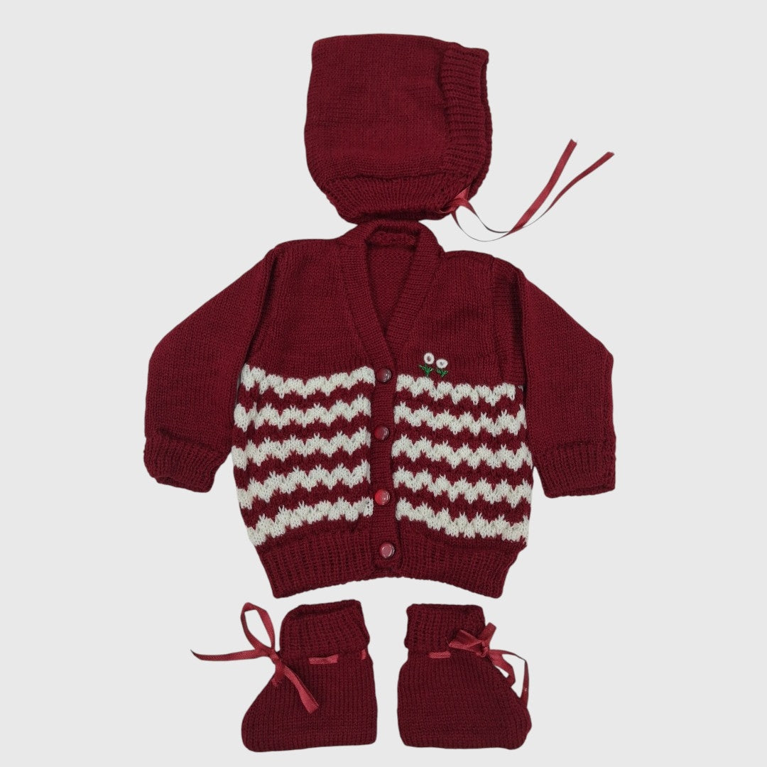 NEW BORN HAND MADE WOOLEN SET