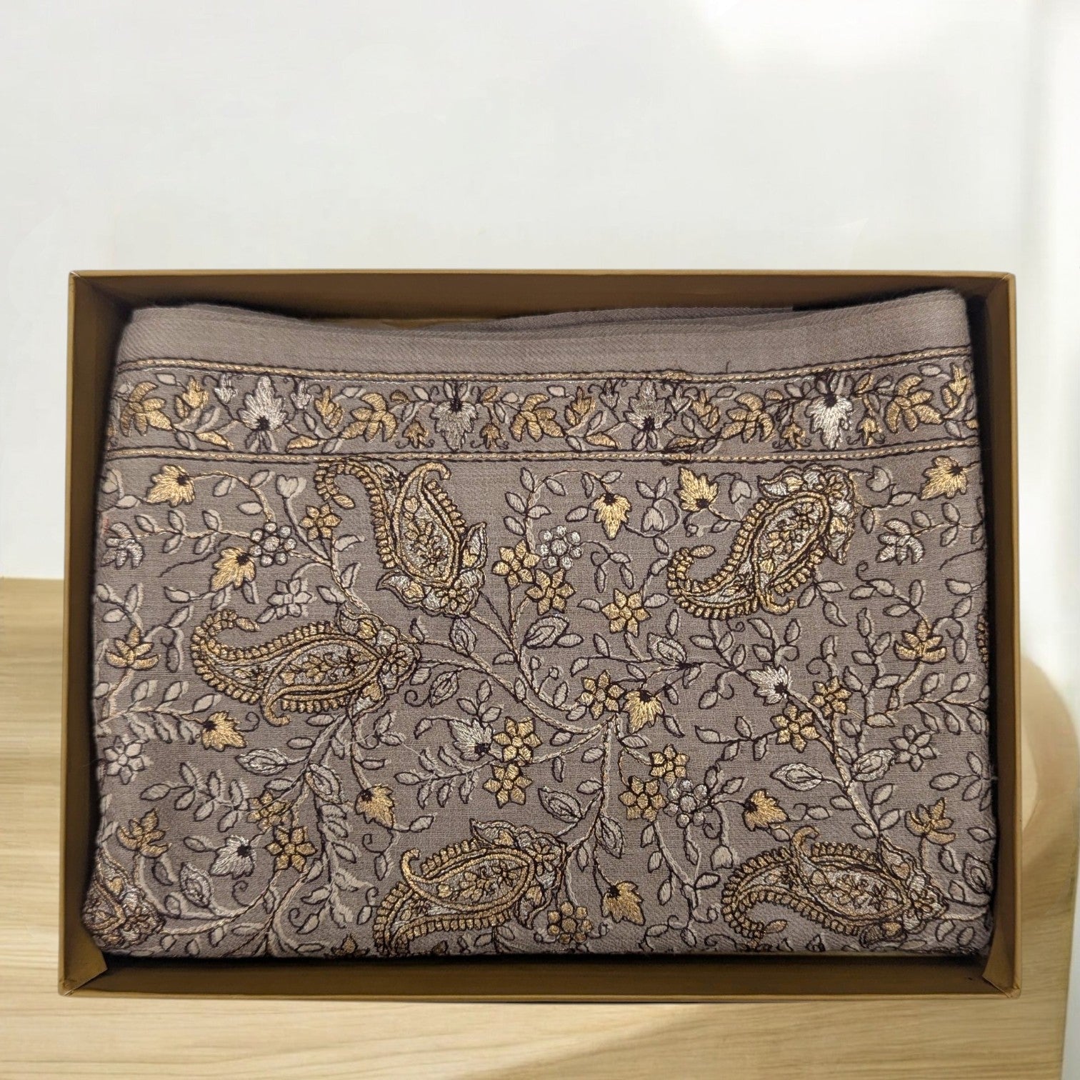 WOMEN'S PURE WOOLEN STOLE