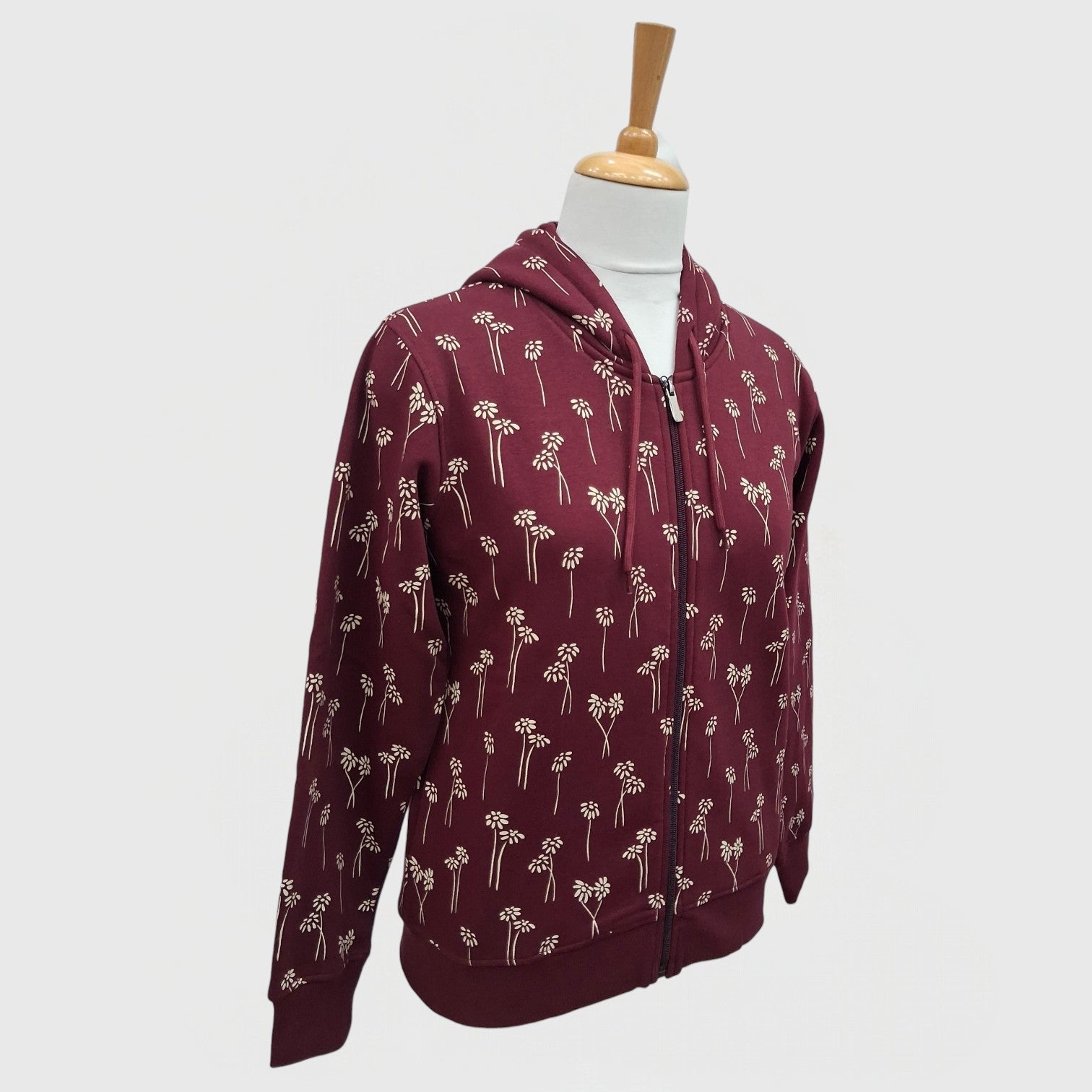 WOMEN'S SWEATSHIRT