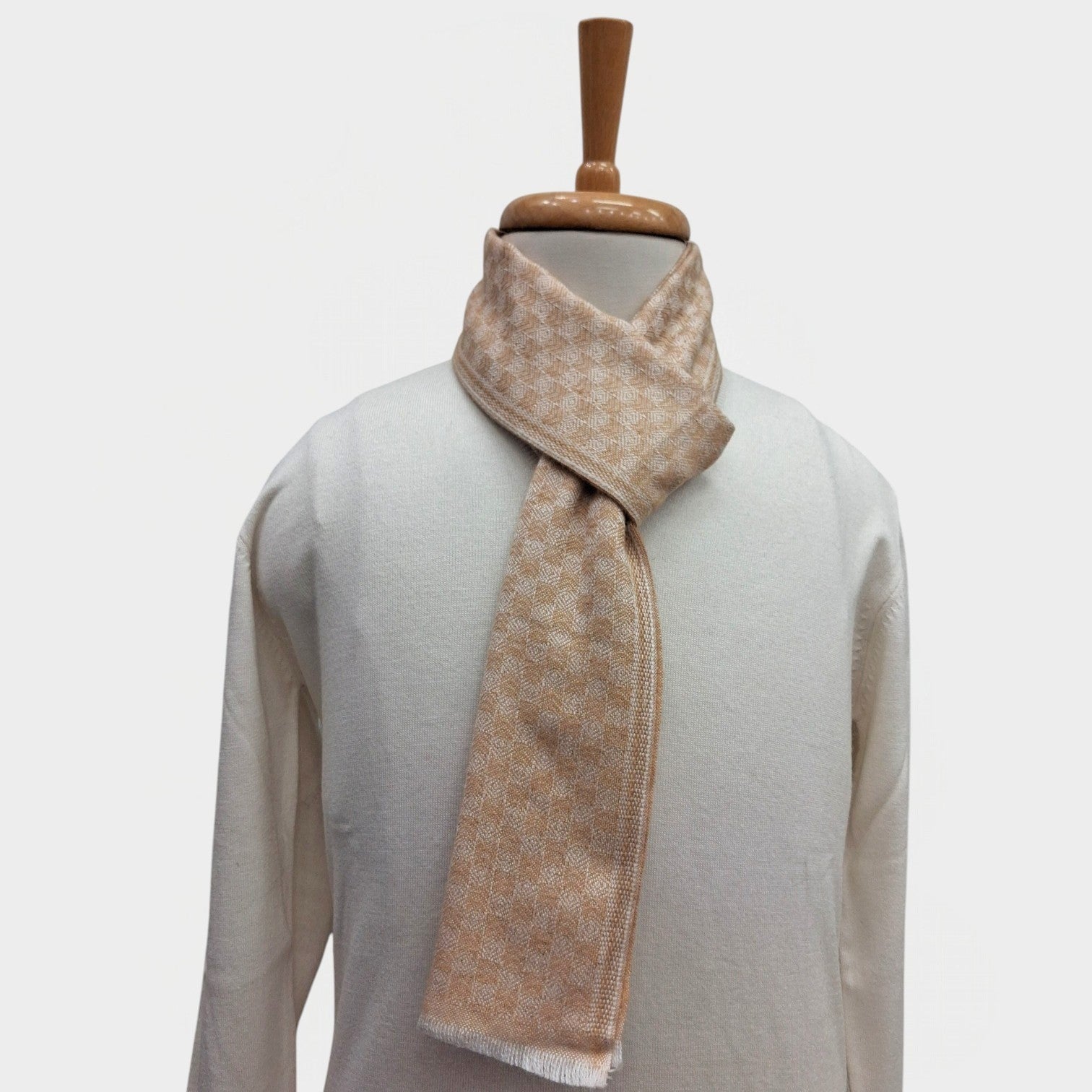 MEN'S & WOMENS ACRO WOOL MUFFLER