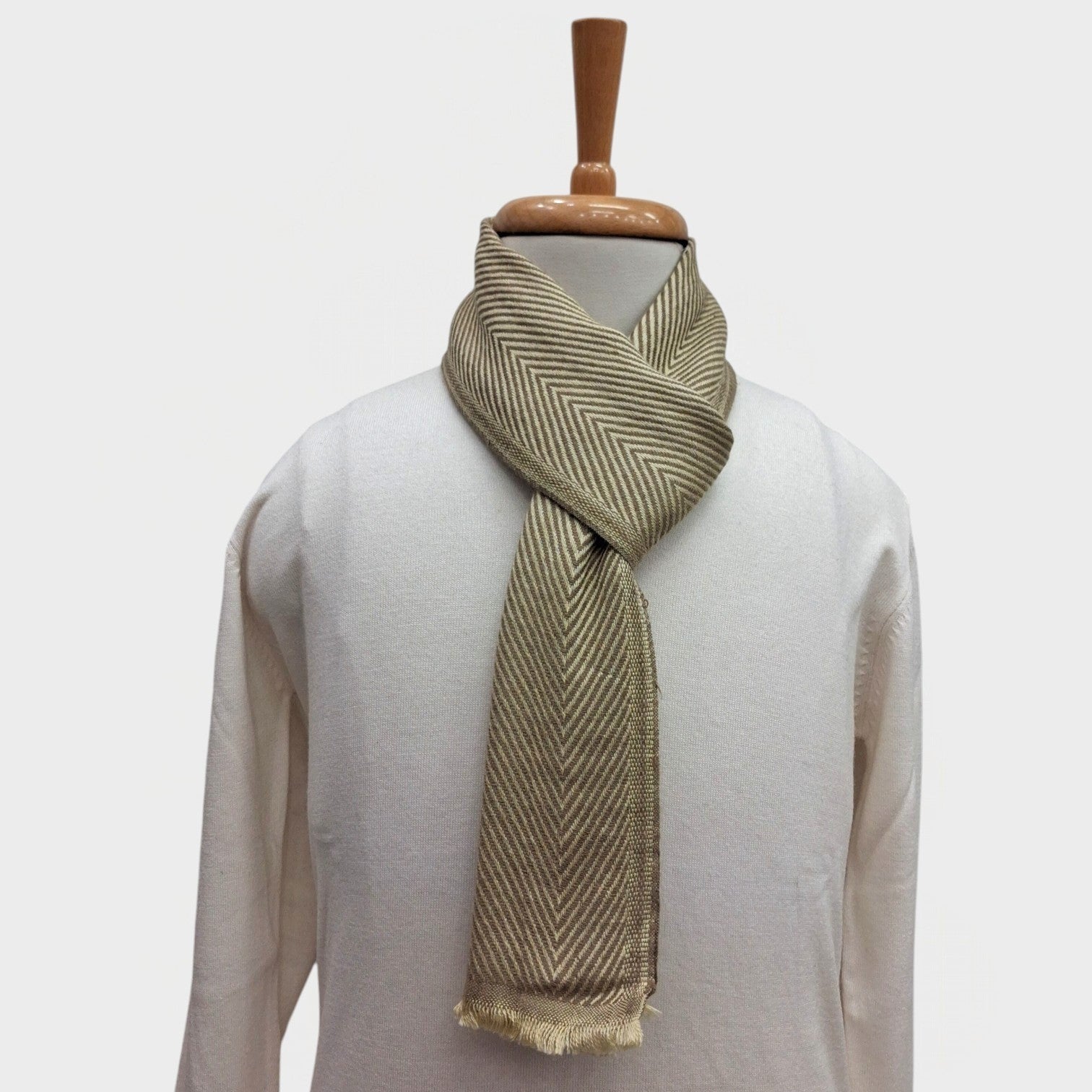 MEN'S & WOMENS ACRO WOOL MUFFLER
