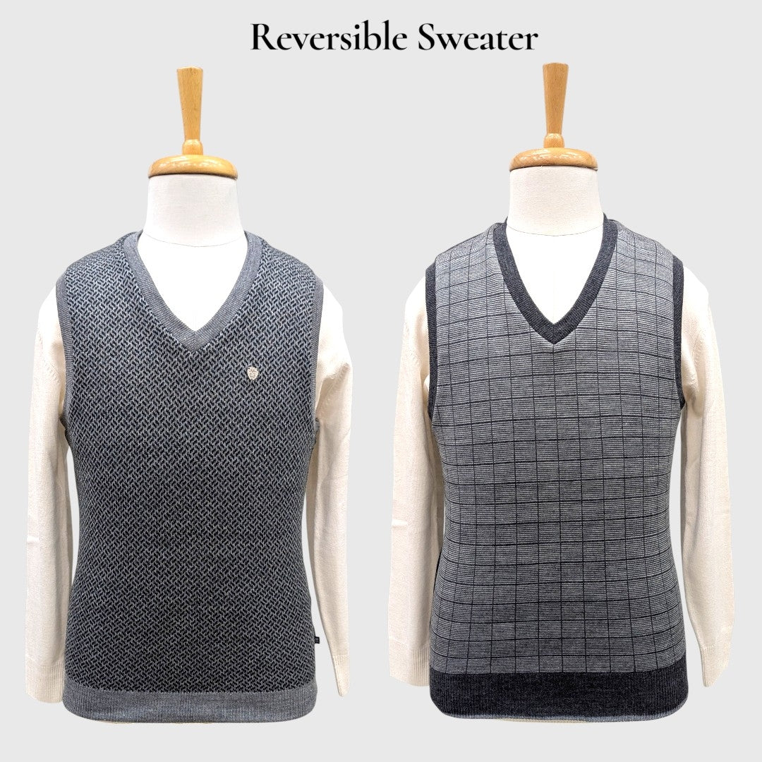 MEN'S SLEEVELESS REVERSIBLE SWEATER