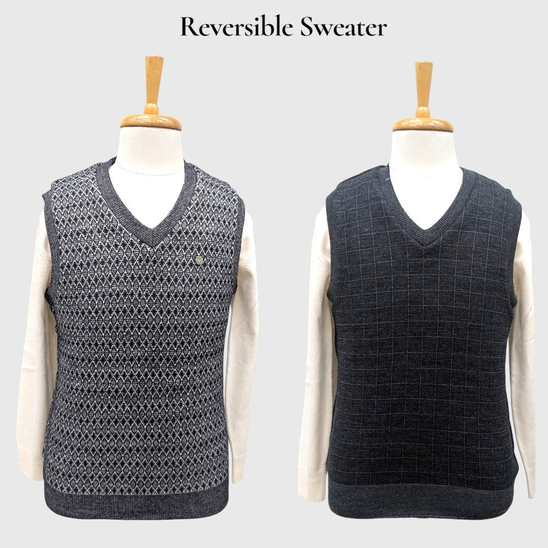 MEN'S SLEEVELESS REVERSIBLE SWEATER