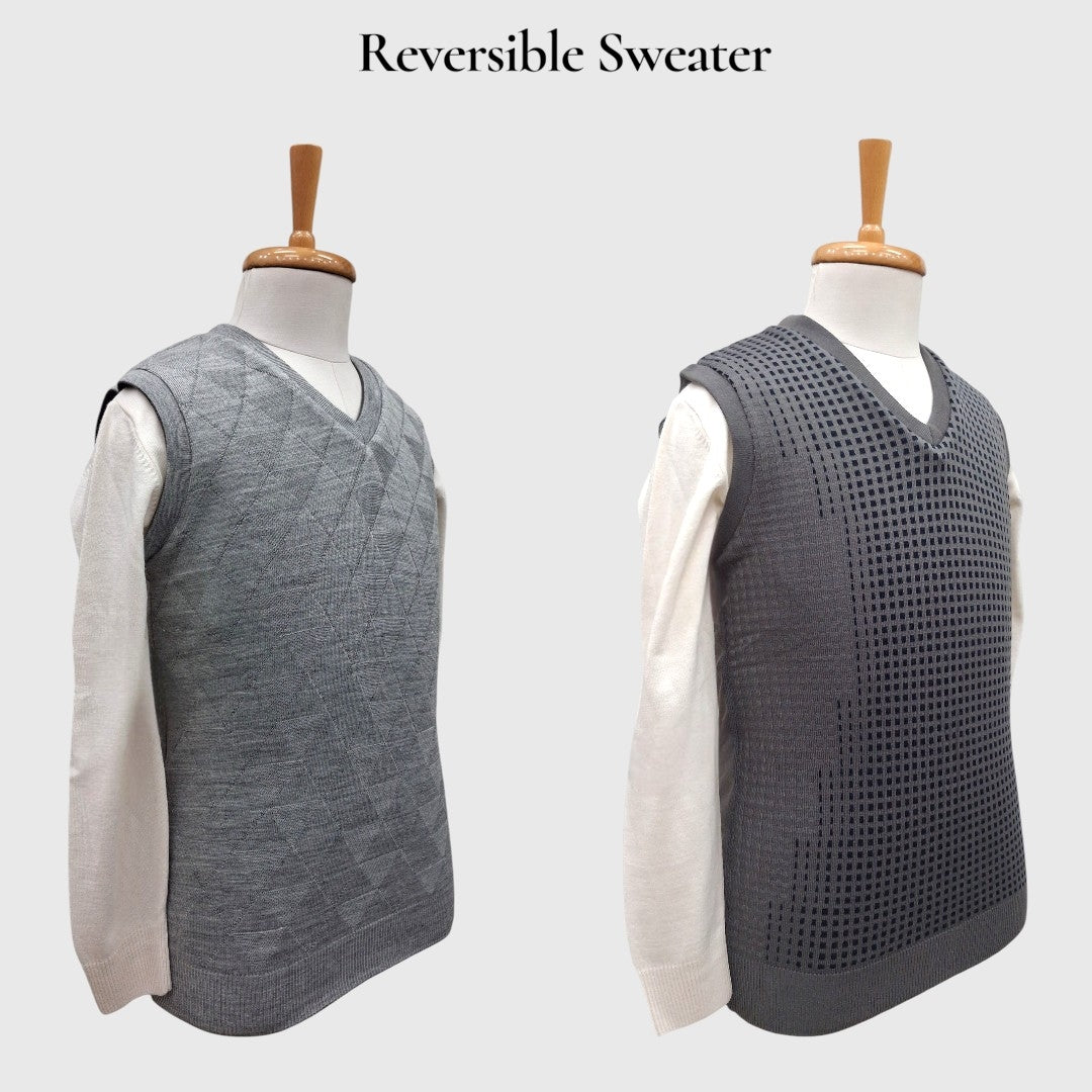 MEN'S SLEEVELESS REVERSIBLE SWEATER