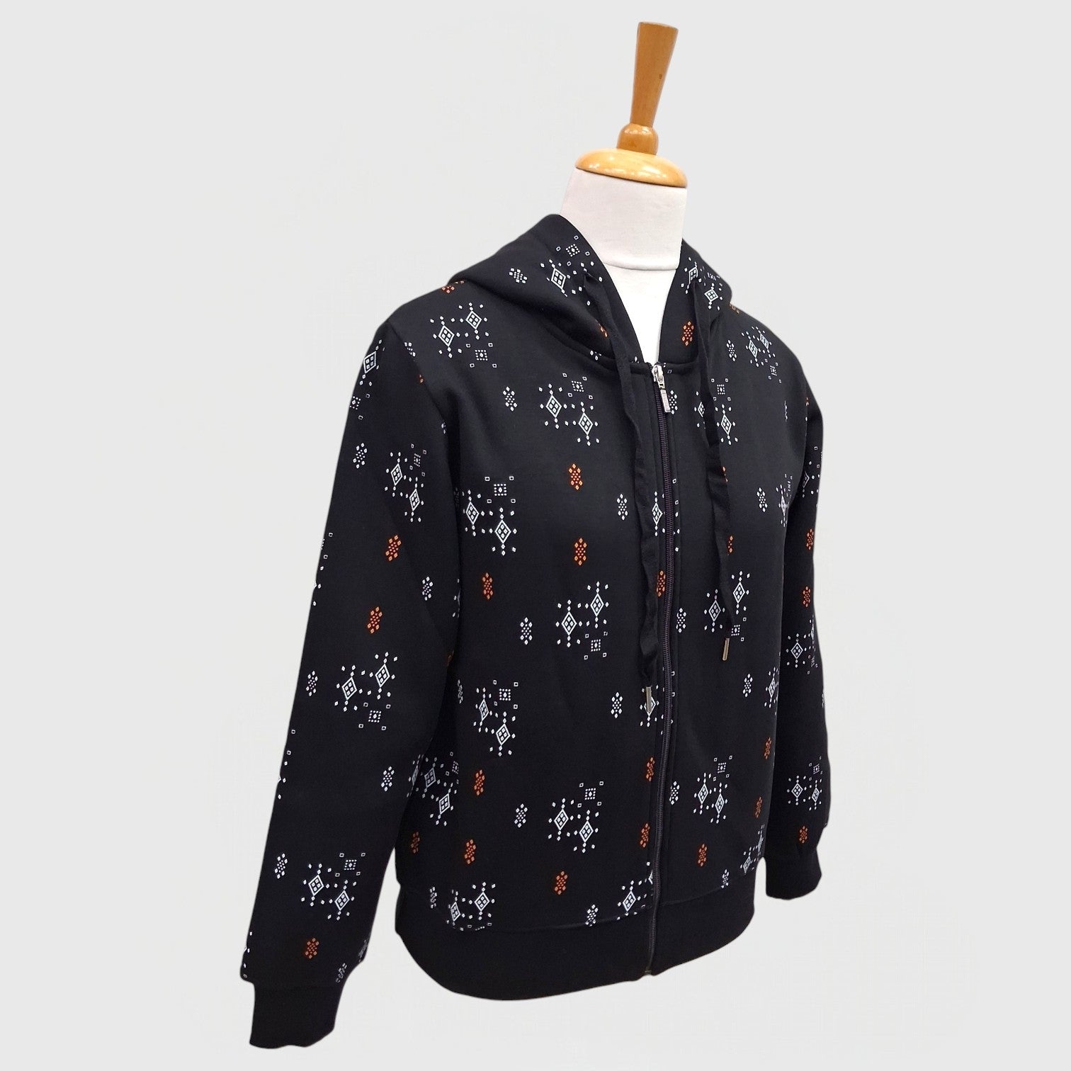 WOMEN'S SWEATSHIRT