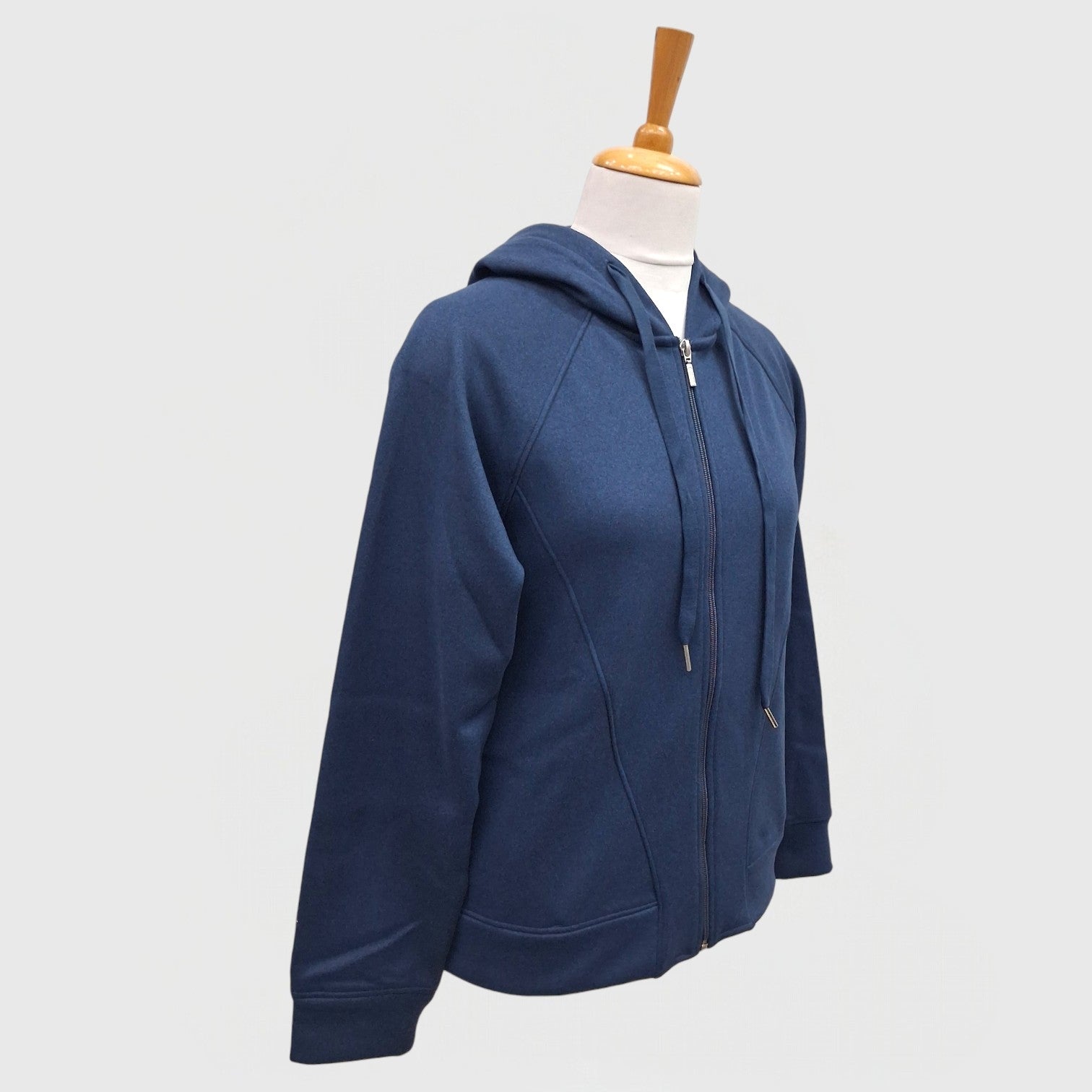 WOMEN'S SWEATSHIRT