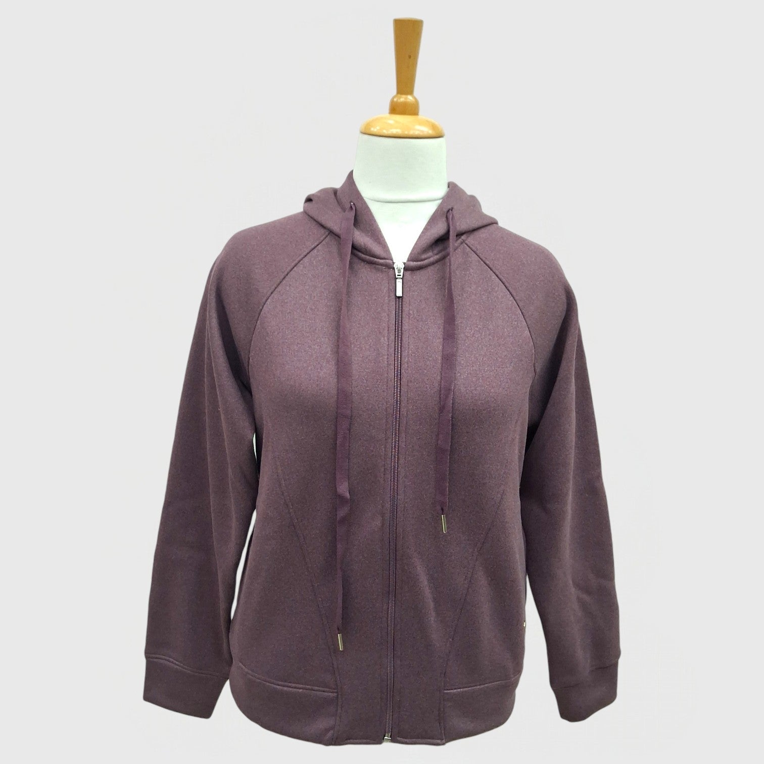 WOMEN'S SWEATSHIRT