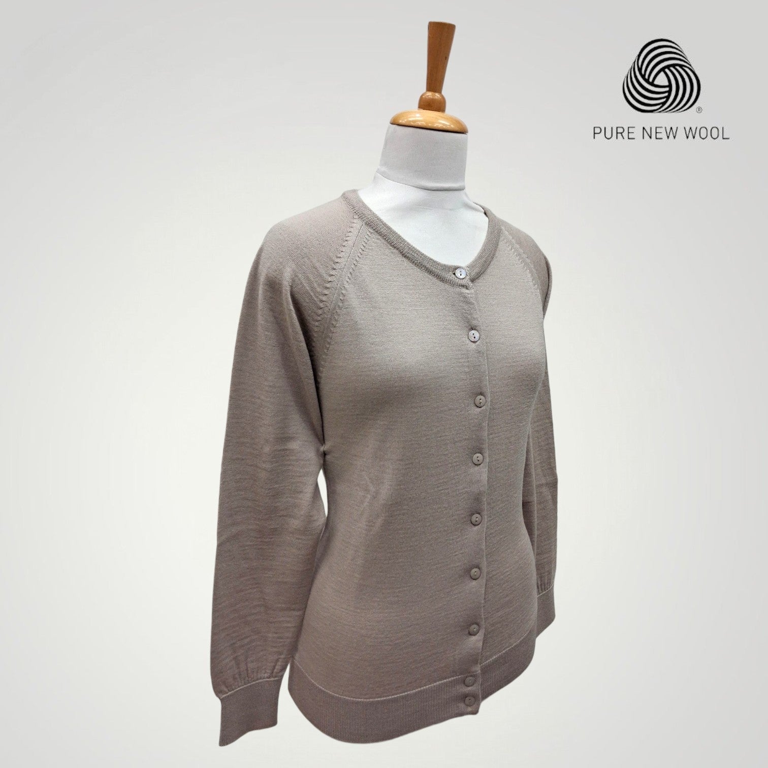 WOMEN'S R NECK CARDIGAN PURE WOOL