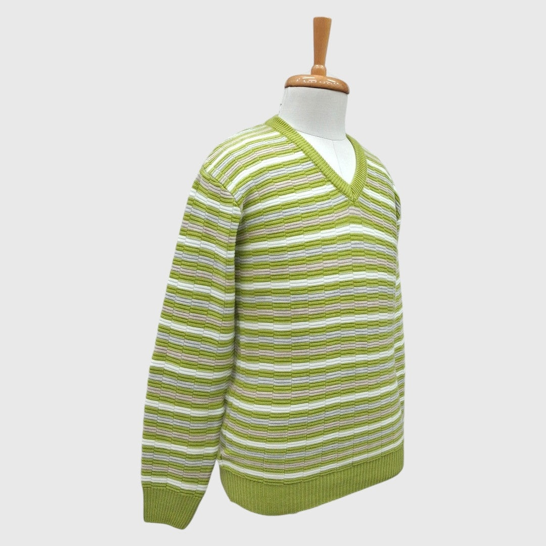 MEN'S V NECK SWEATER