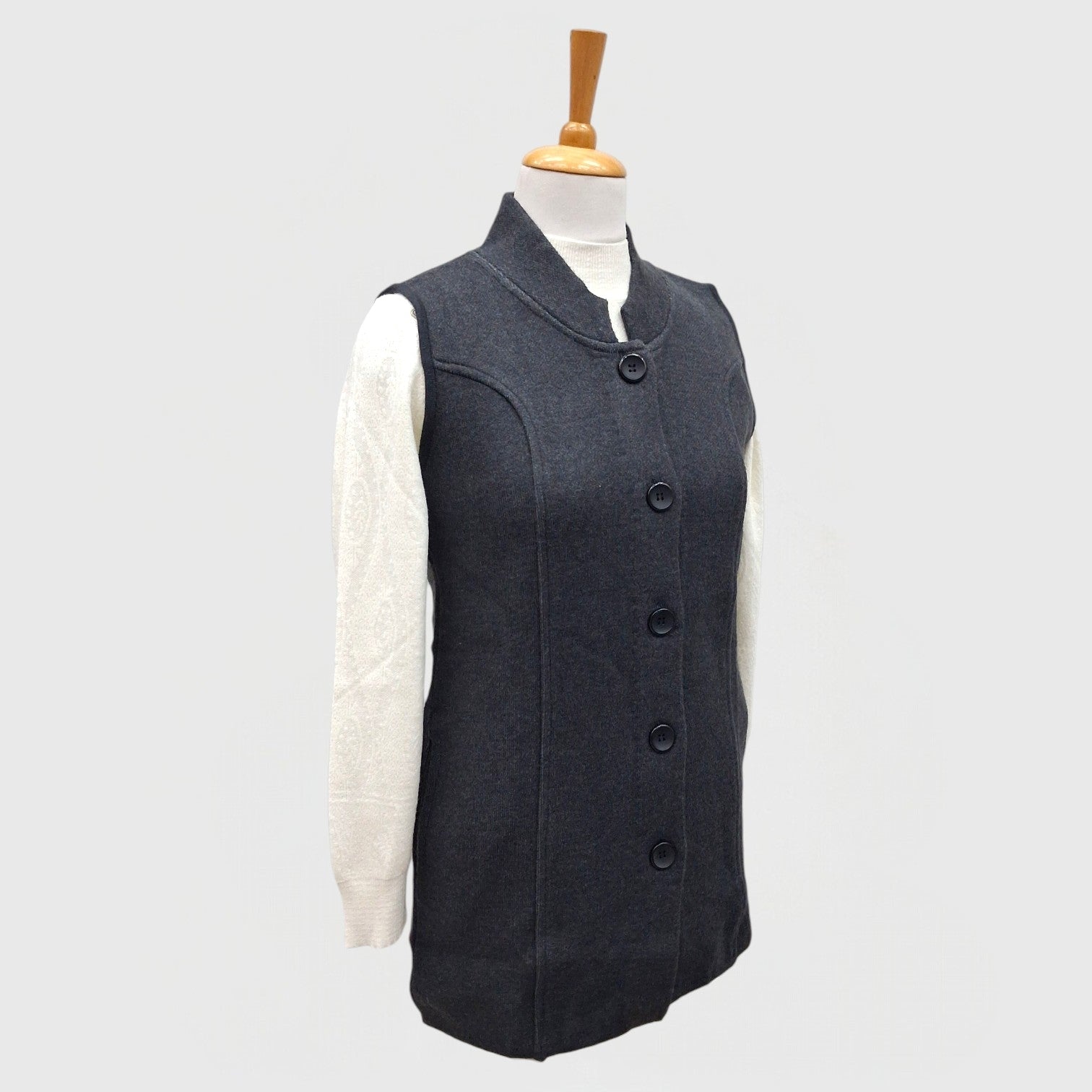 WOMEN'S SLEEVELESS CARDIGAN