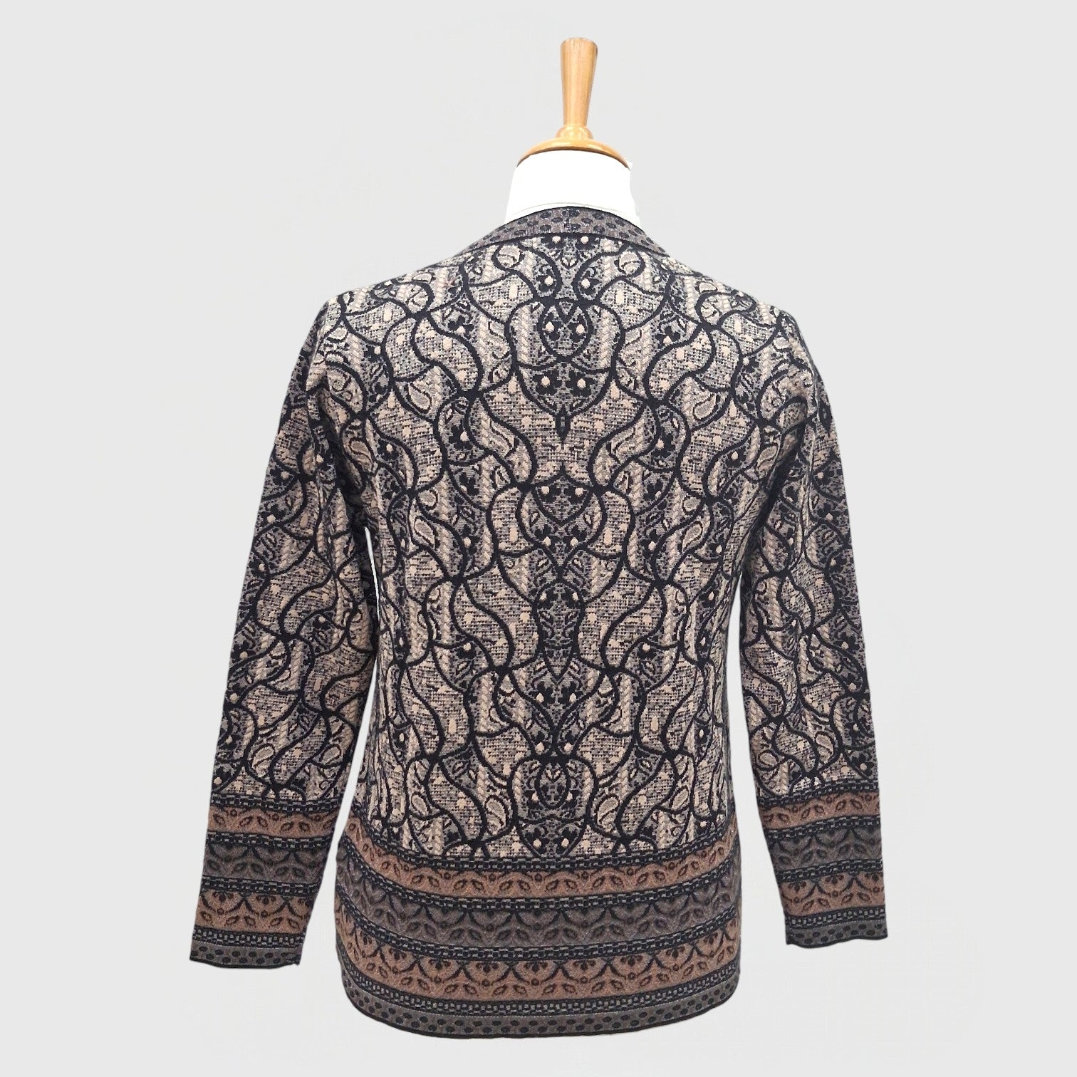 WOMEN'S V NECK CARDIGAN