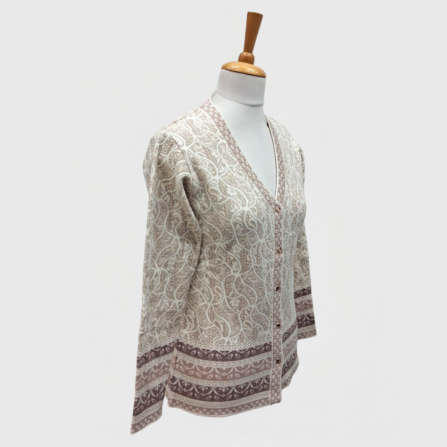WOMEN'S V NECK CARDIGAN