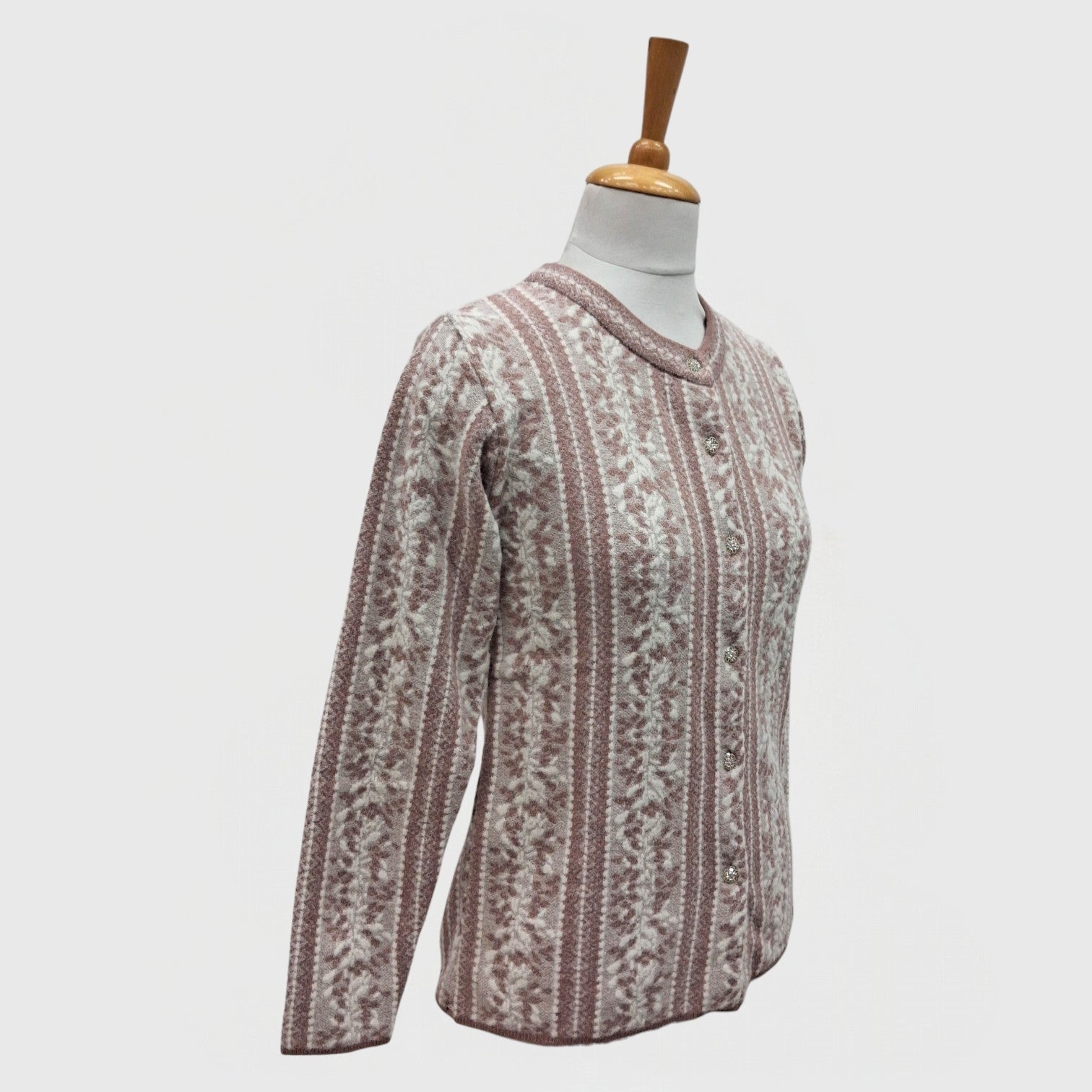 WOMEN'S R NECK CARDIGAN