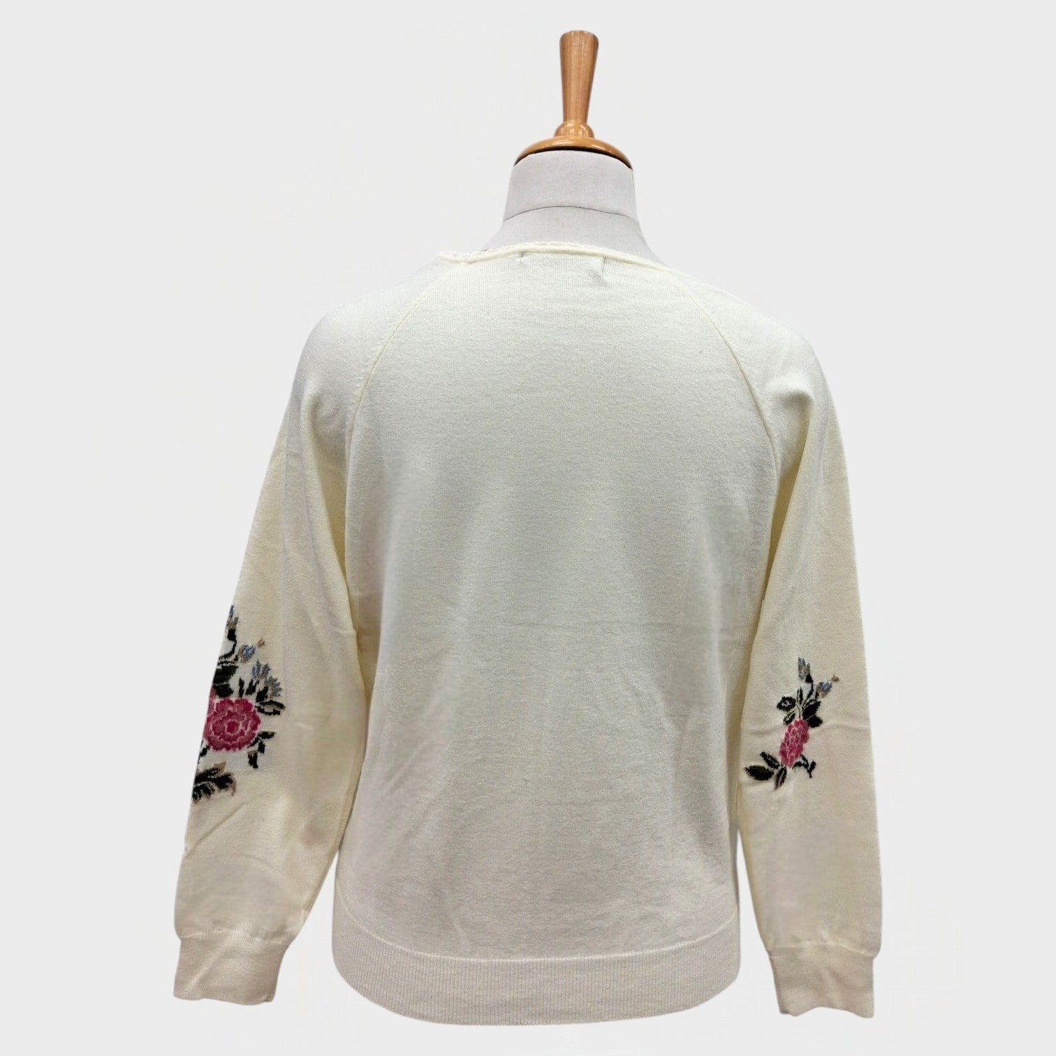 WOMEN PULLOVER
