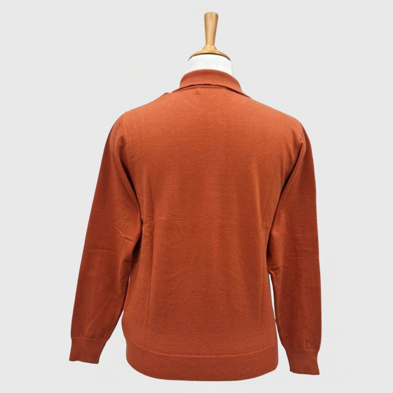 WOMEN PULLOVER COLLAR WITH BUTTON