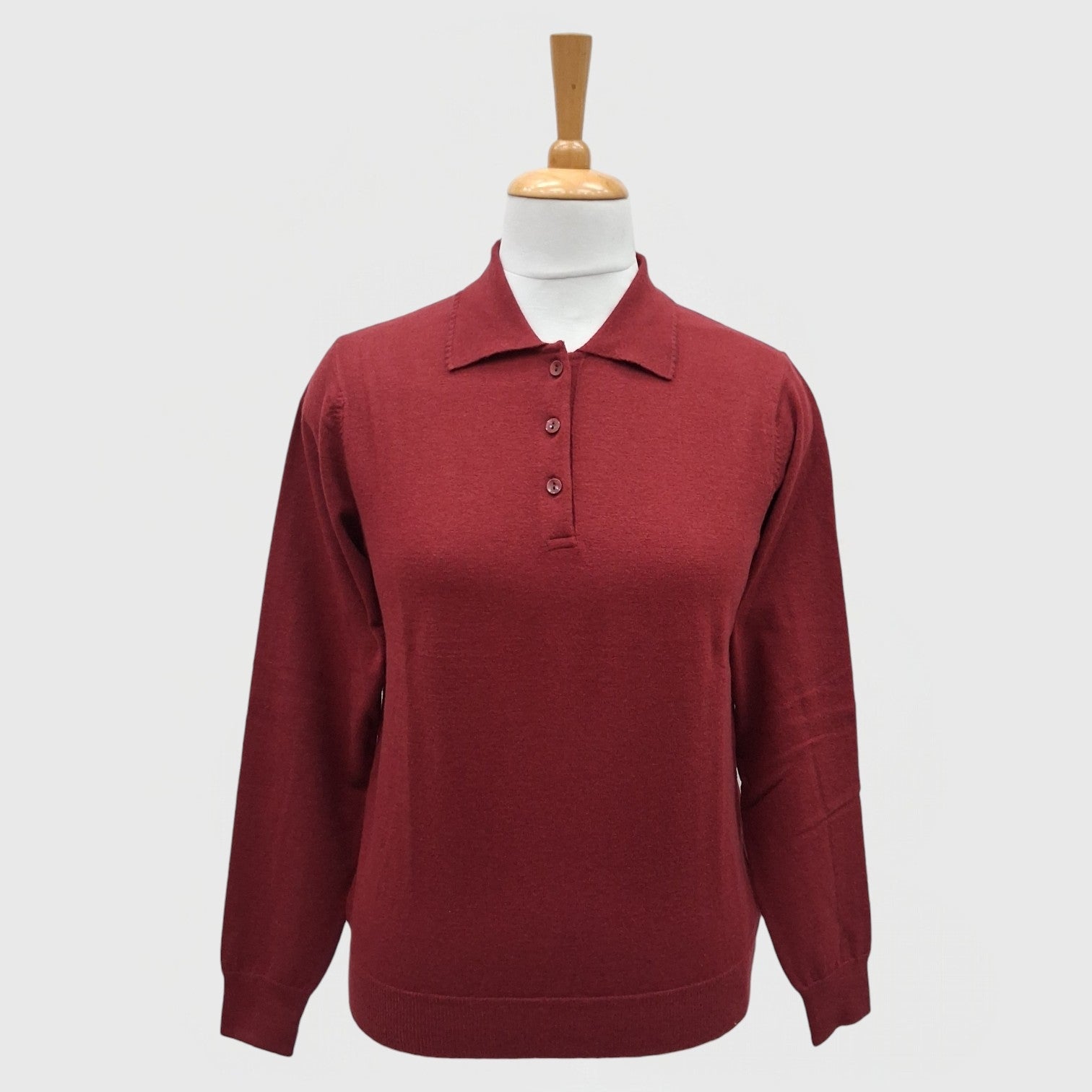 WOMEN PULLOVER COLLAR WITH BUTTON