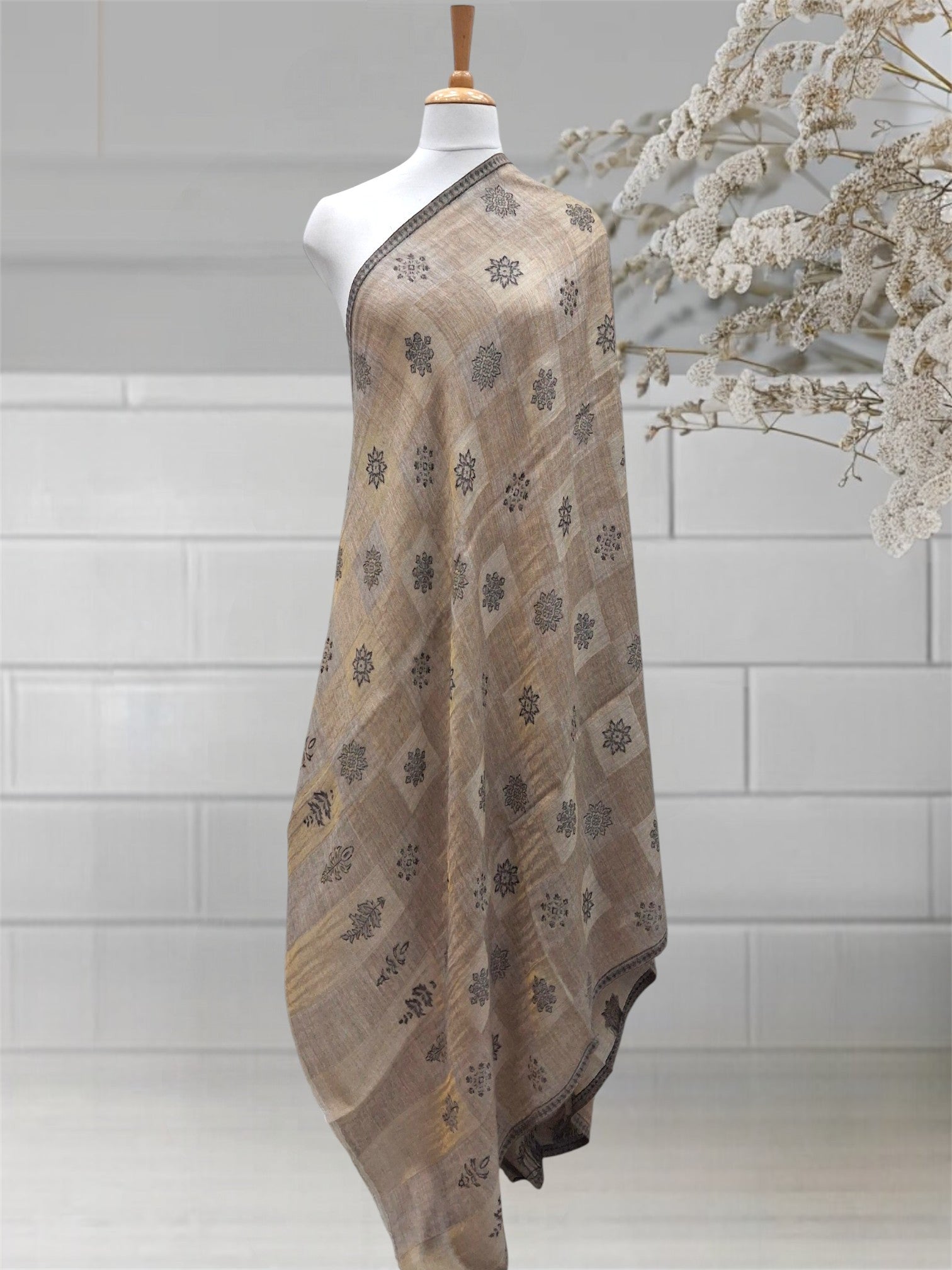 WOMEN'S SHAWL ACRO WOOL