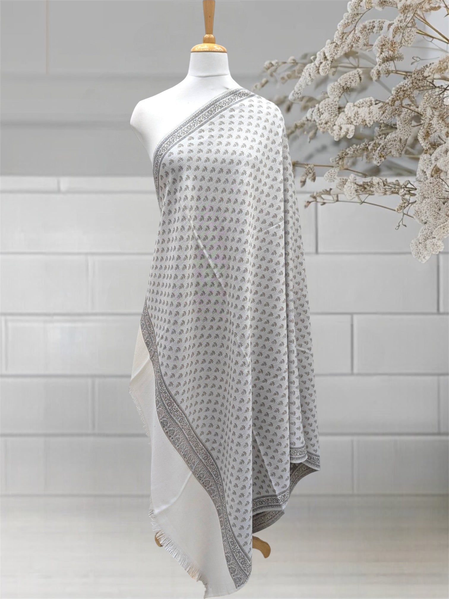 WOMEN'S SHAWL ACRO WOOL