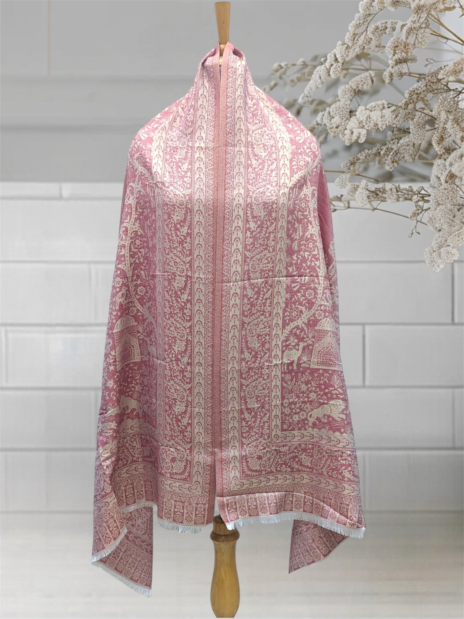 WOMEN'S WOOLEN STOLE