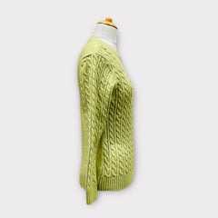 WOMEN ROUND NECK SWEATER