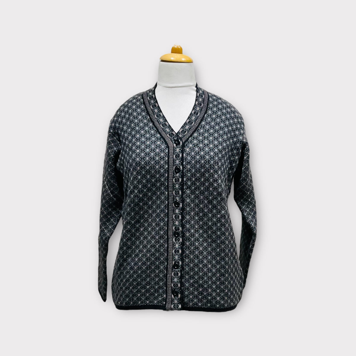 WOMEN  SWEATER