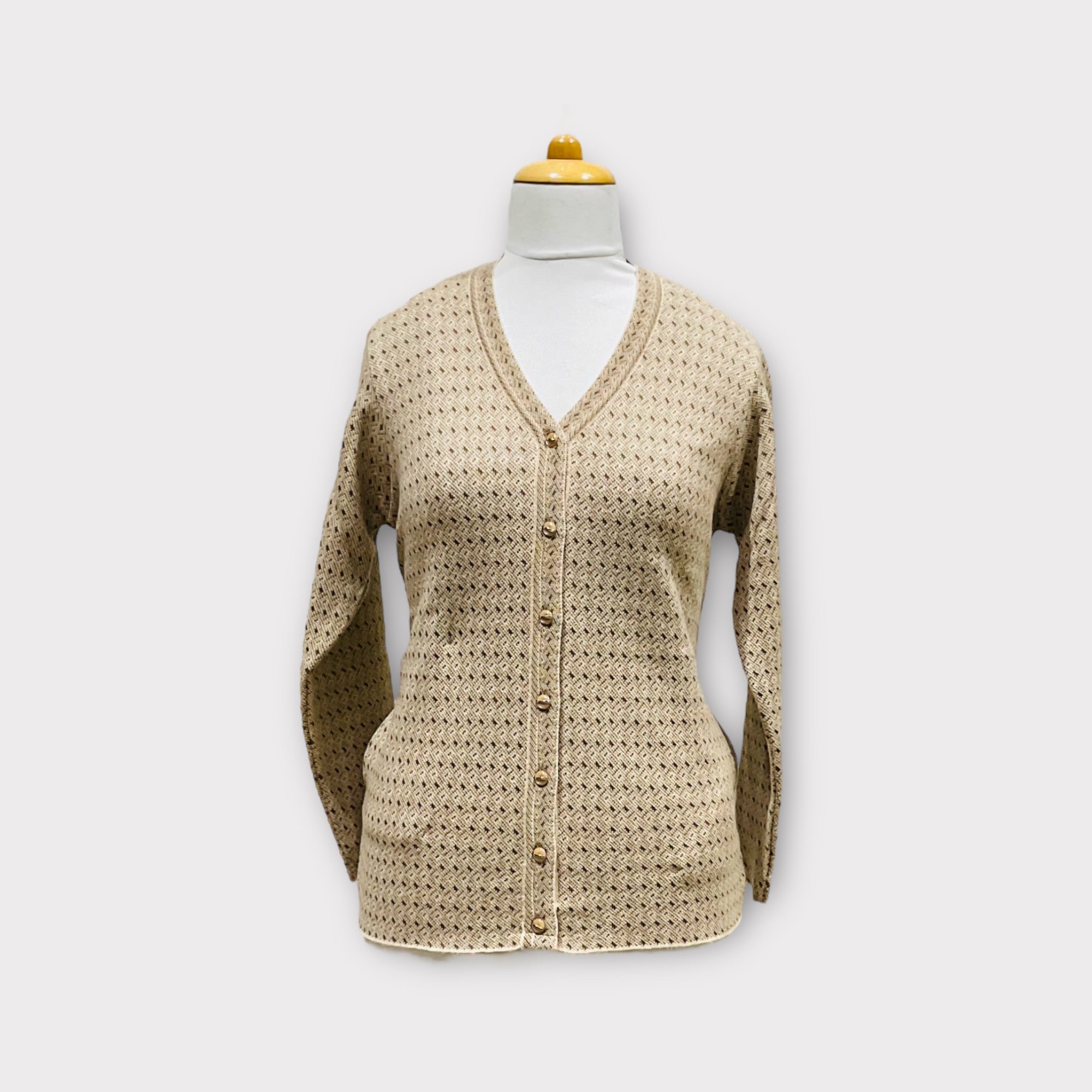 WOMEN  SWEATER