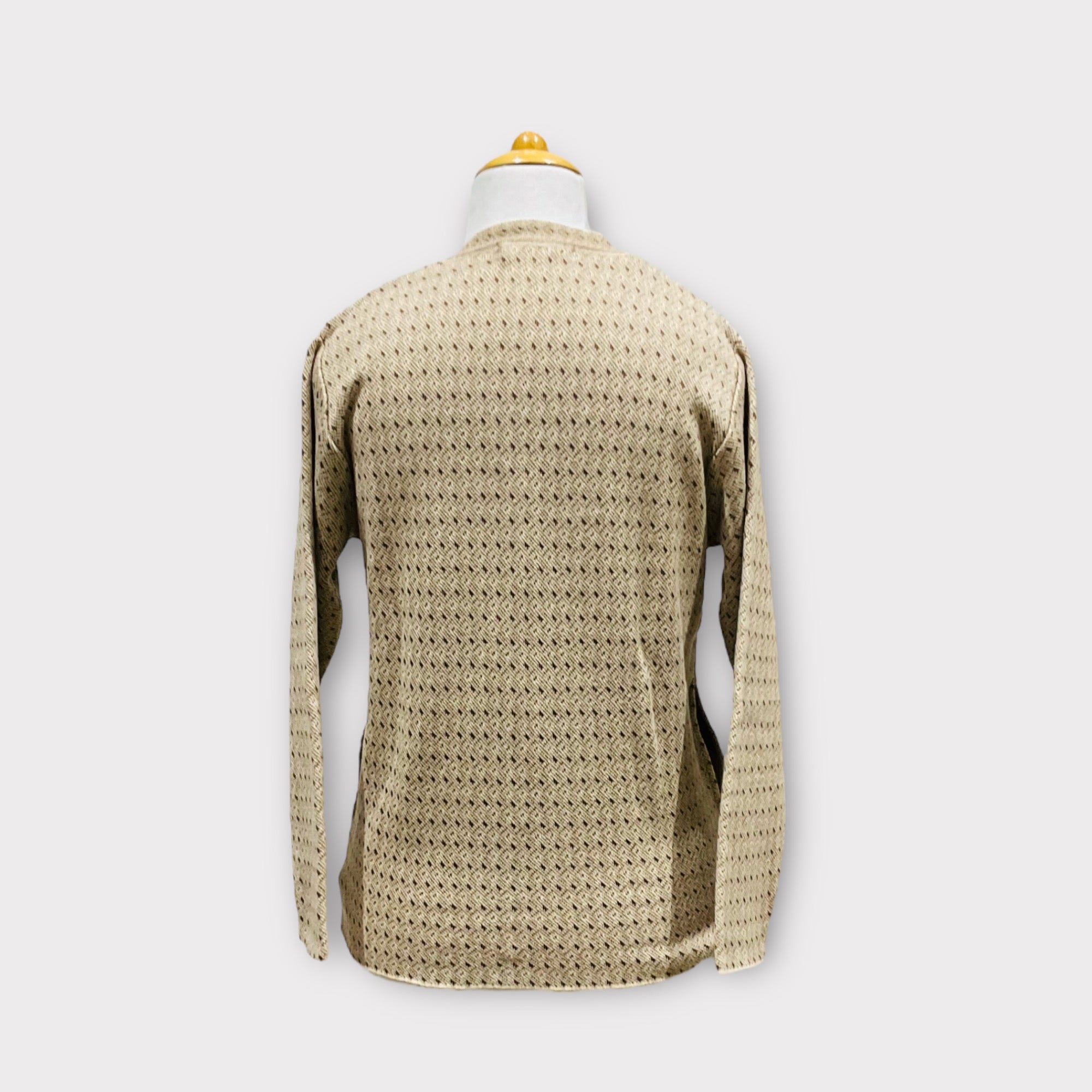 WOMEN  SWEATER