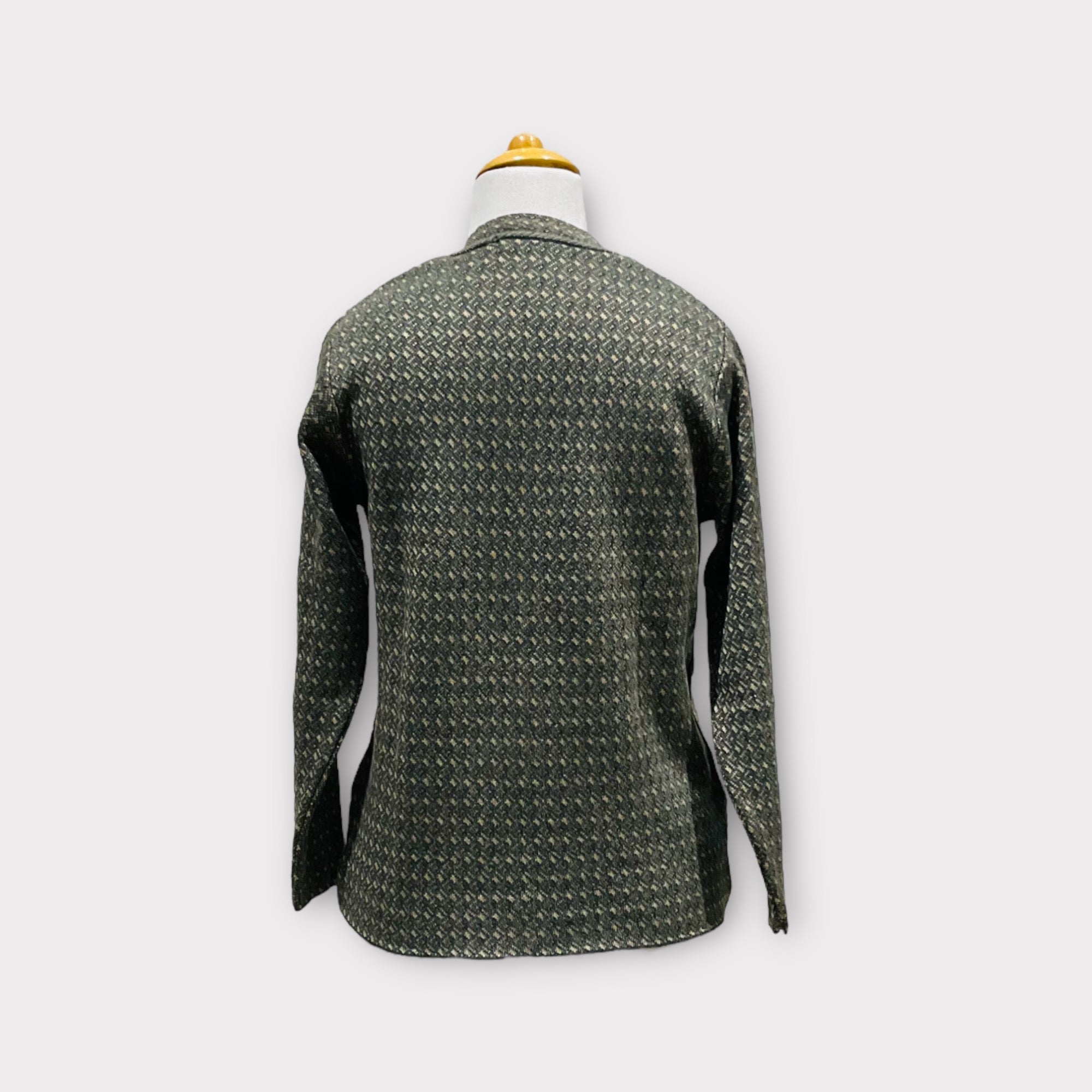 WOMEN  SWEATER