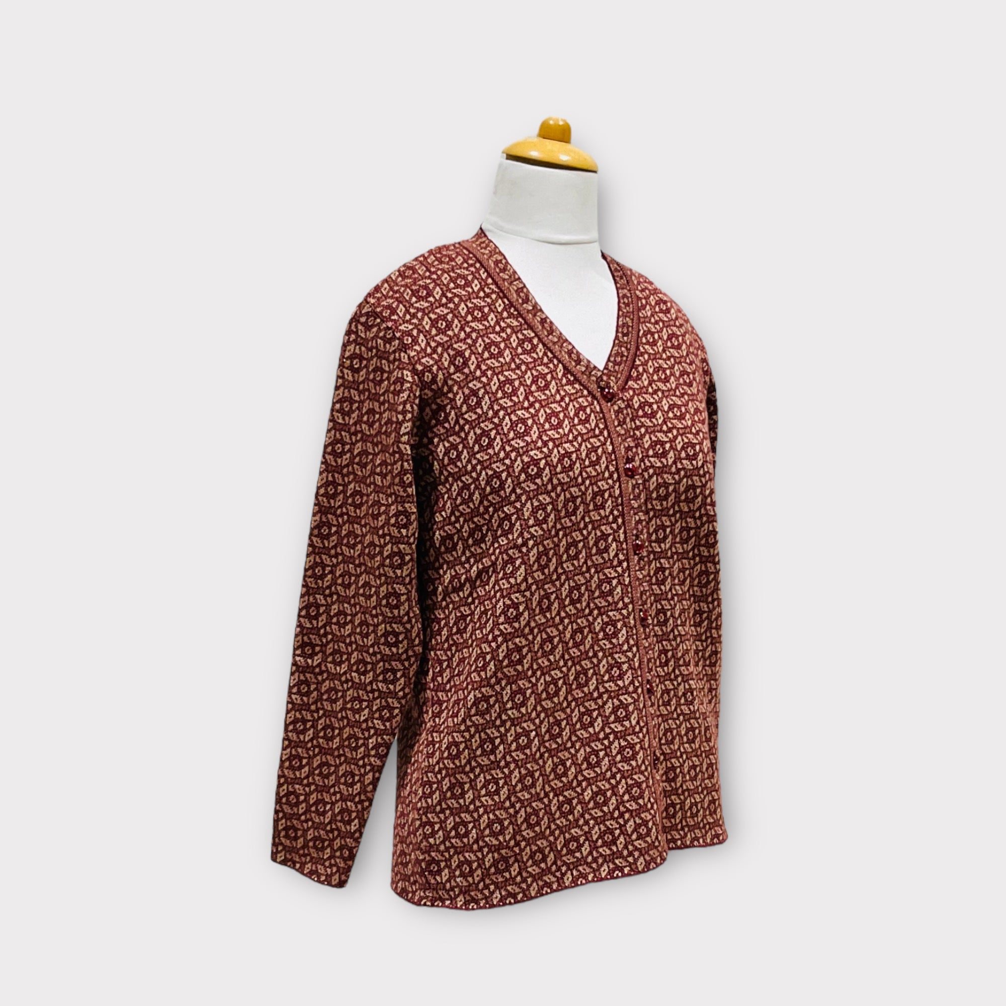 WOMEN  SWEATER