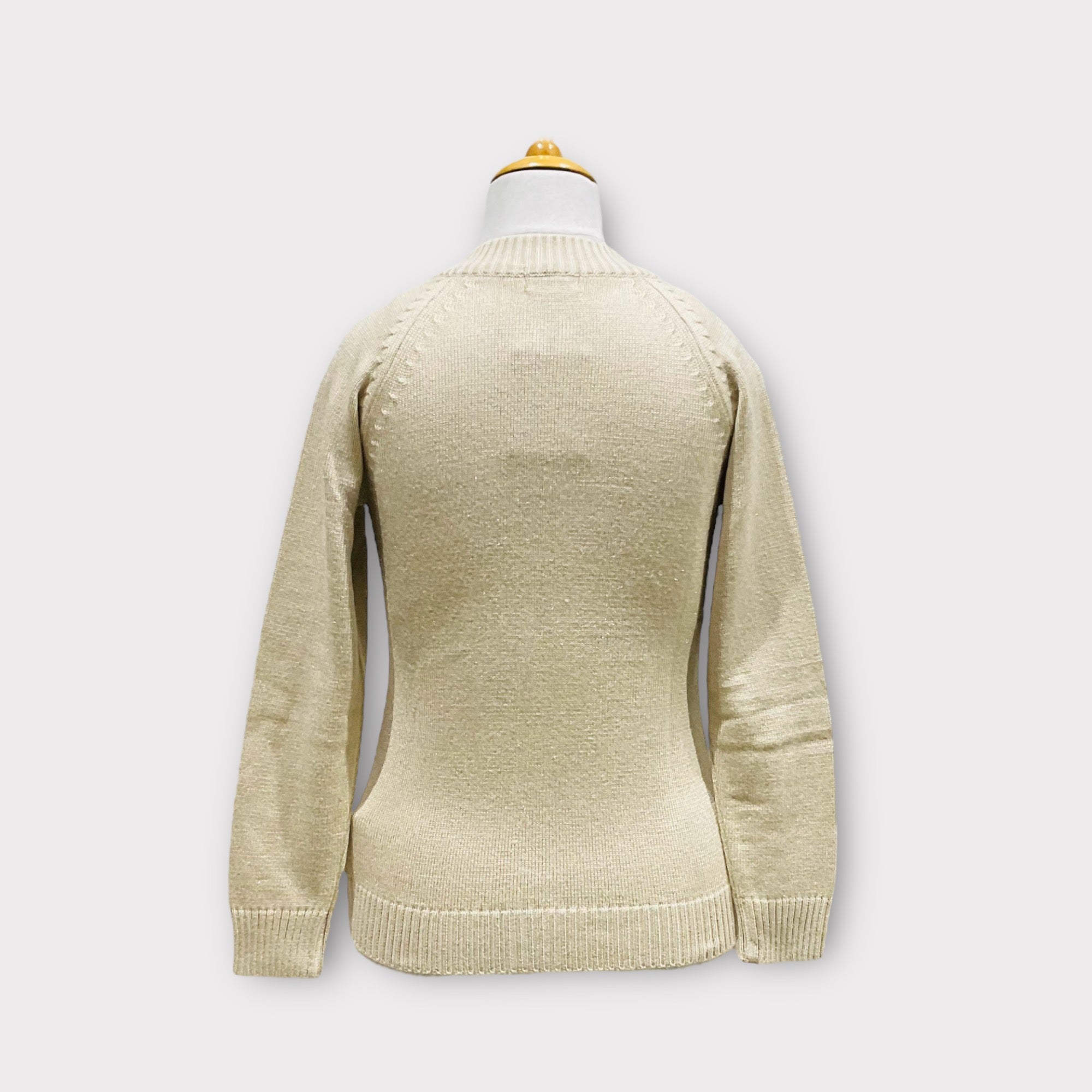 WOMEN  SWEATER