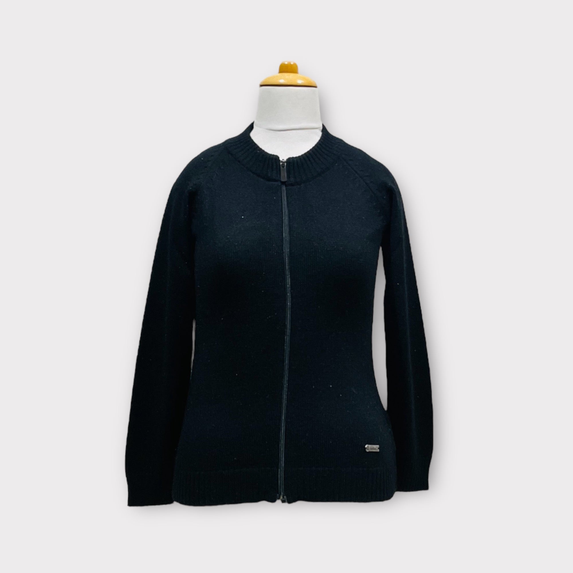 WOMEN  SWEATER