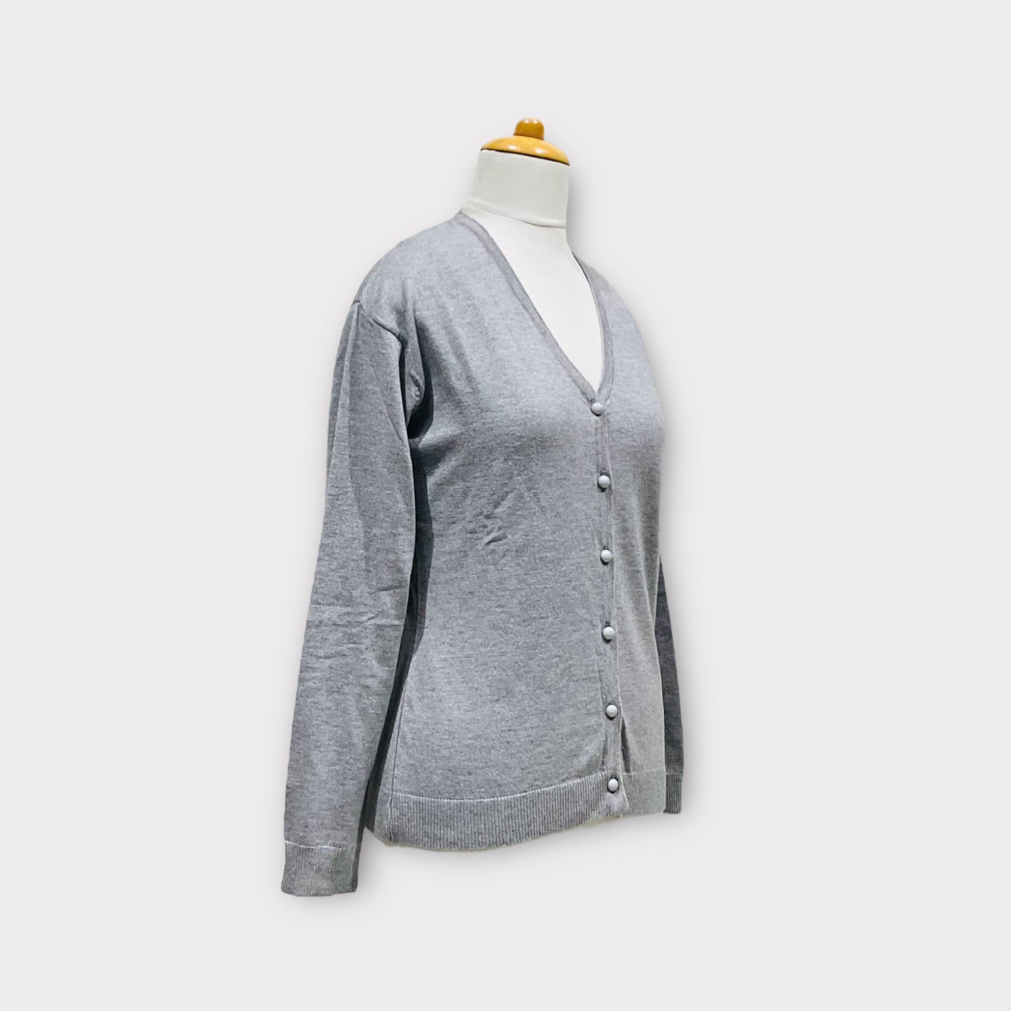 WOMEN  SWEATER