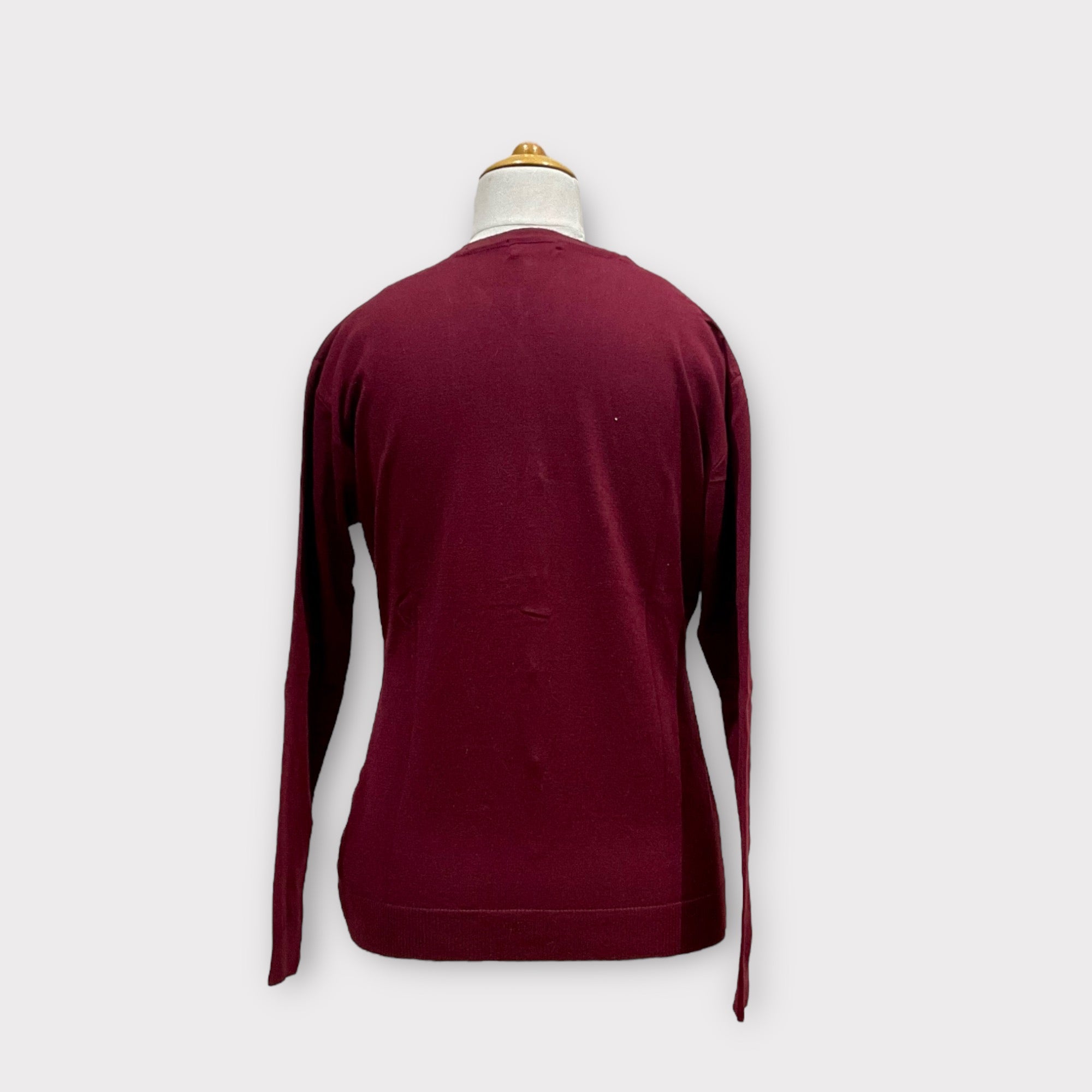 WOMEN  SWEATER