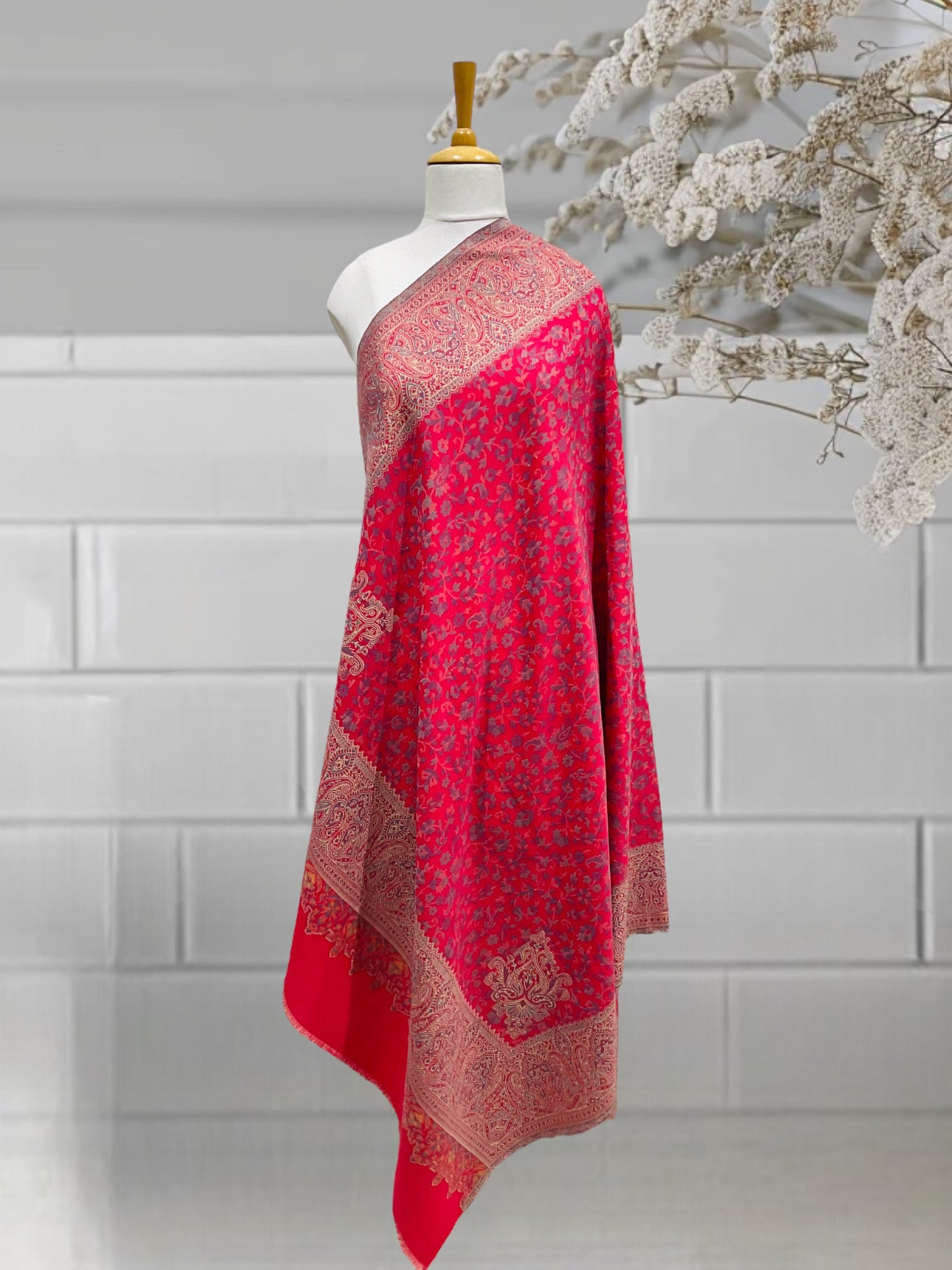 WOMEN SHAWLS