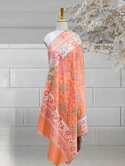 WOMEN SHAWLS