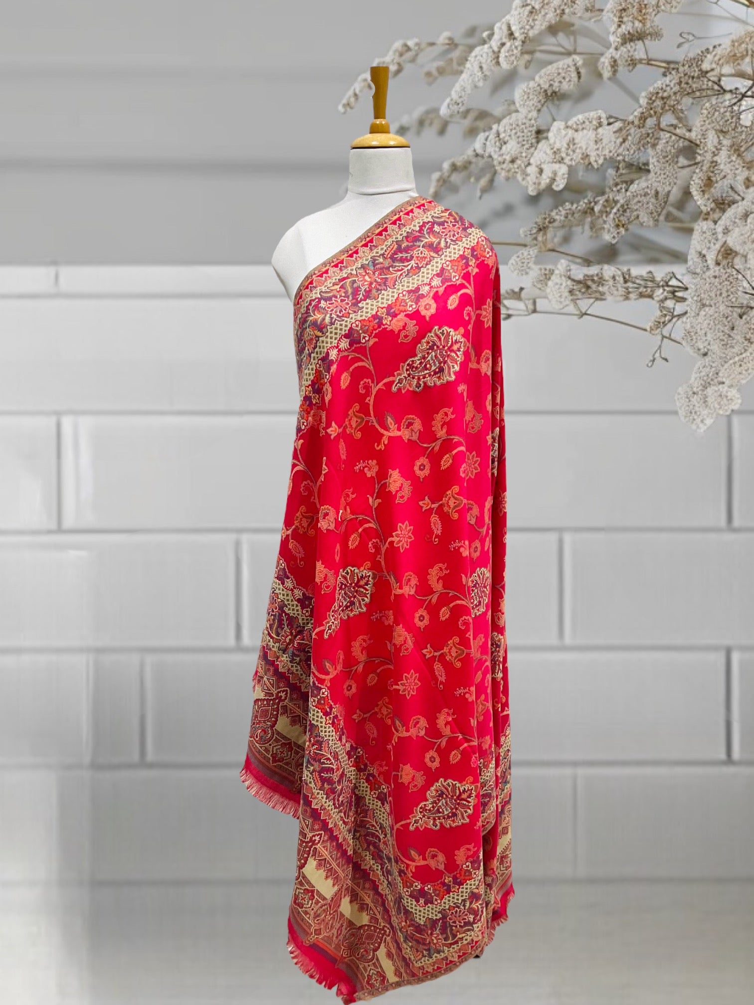 WOMEN SHAWLS