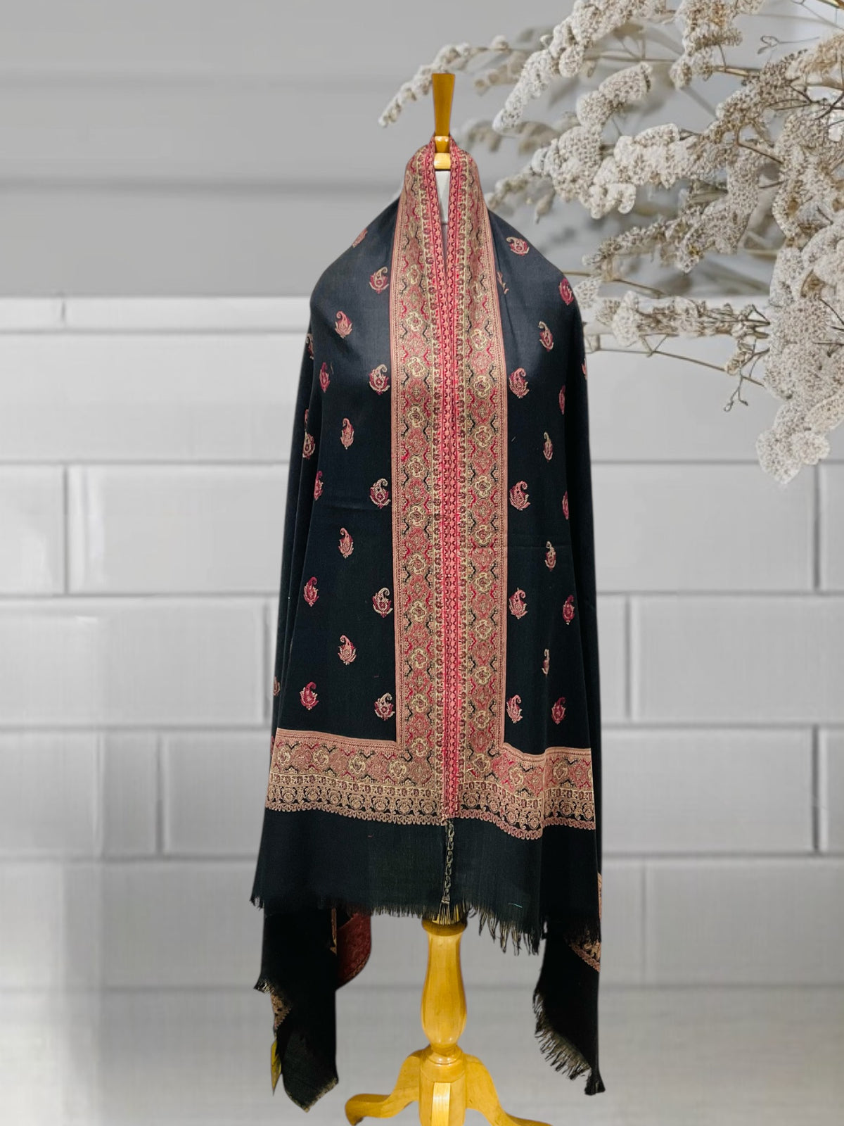 WOMEN SHAWLS