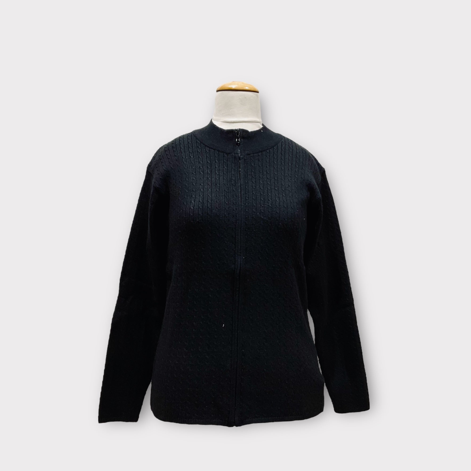 WOMEN SWEATER