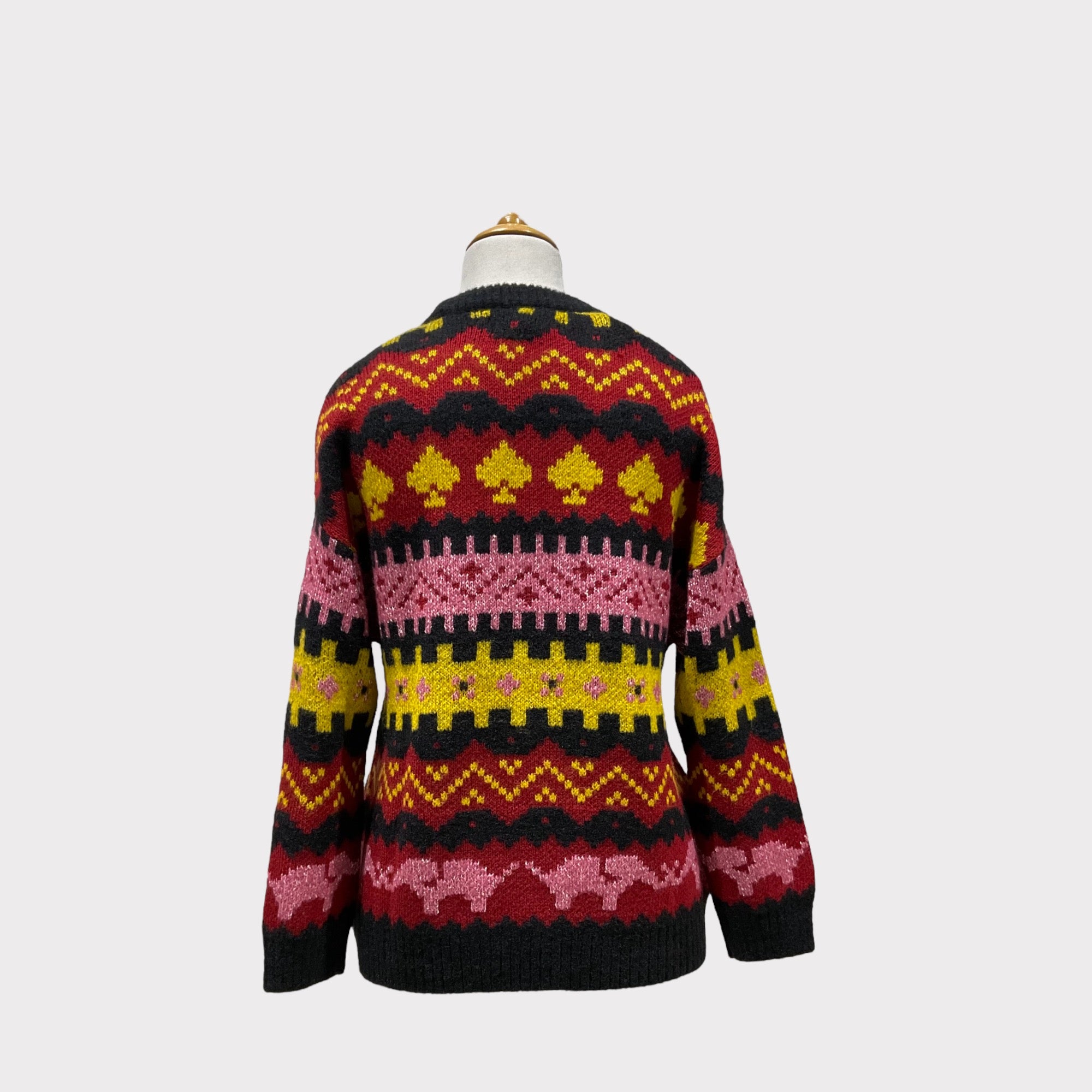 WOMEN SWEATER