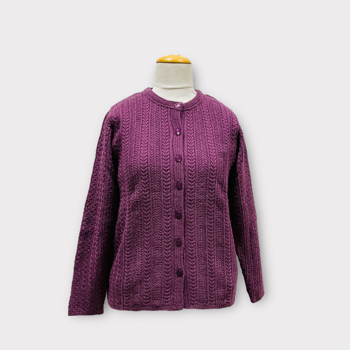 WOMEN SWEATER
