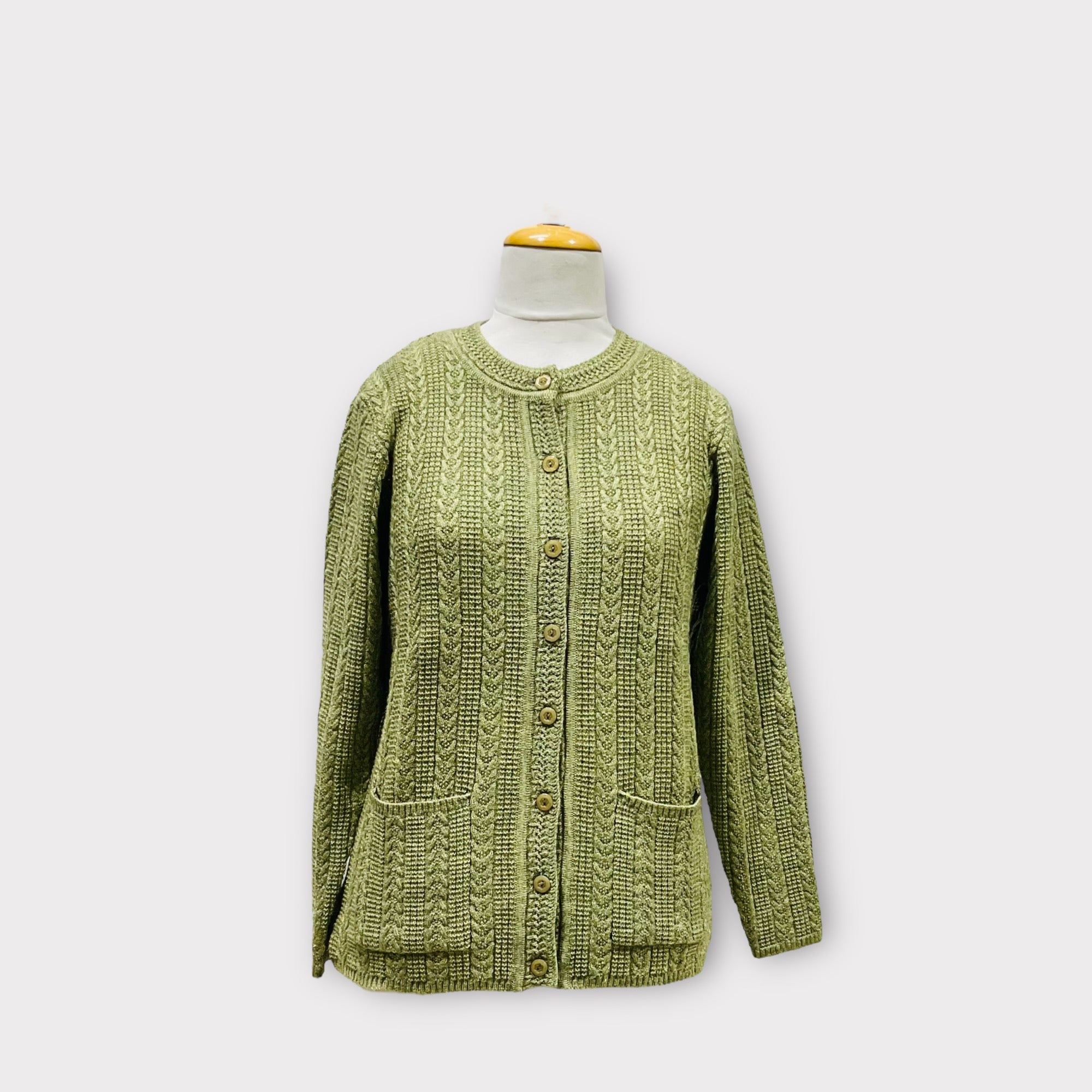 WOMEN SWEATER