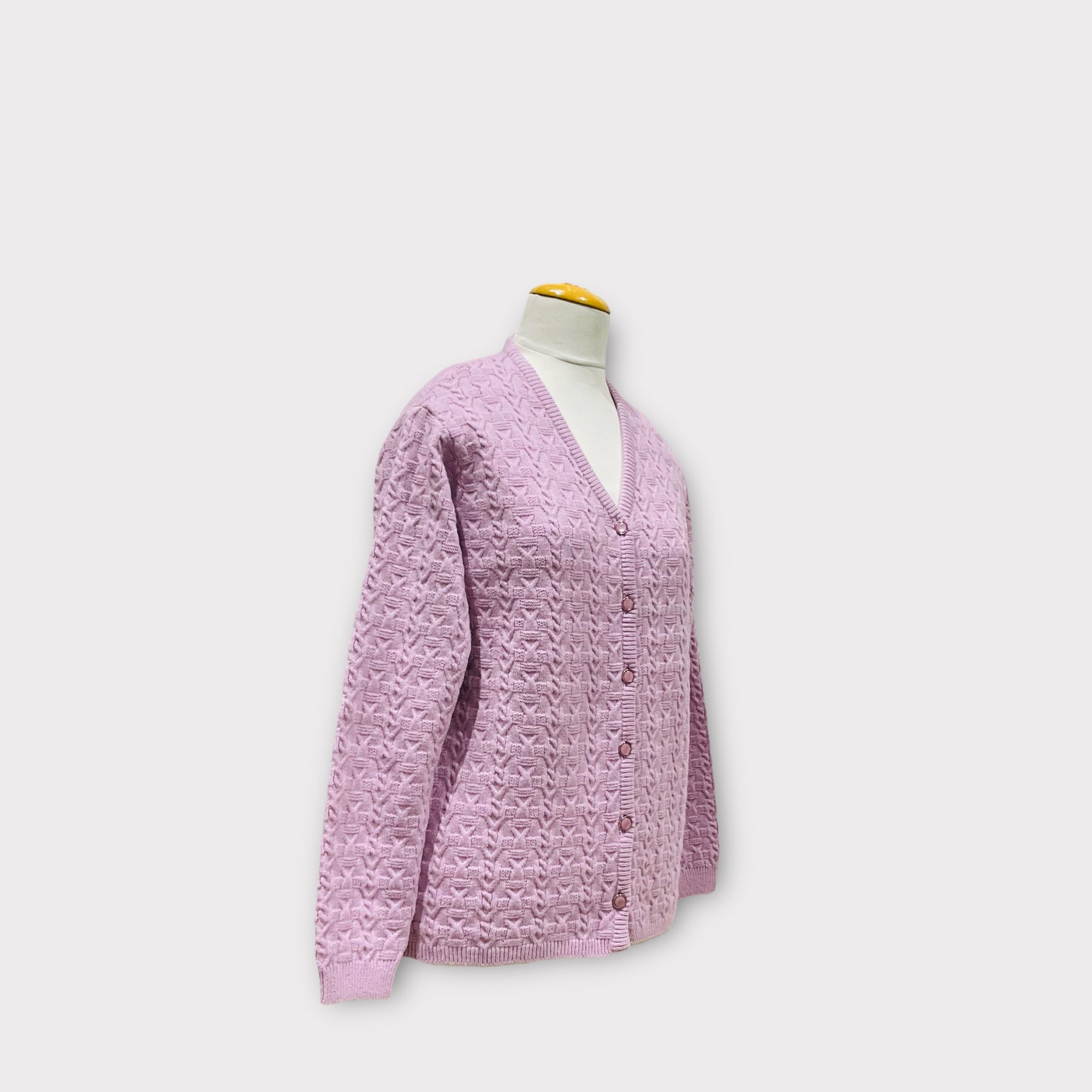 WOMEN SWEATER