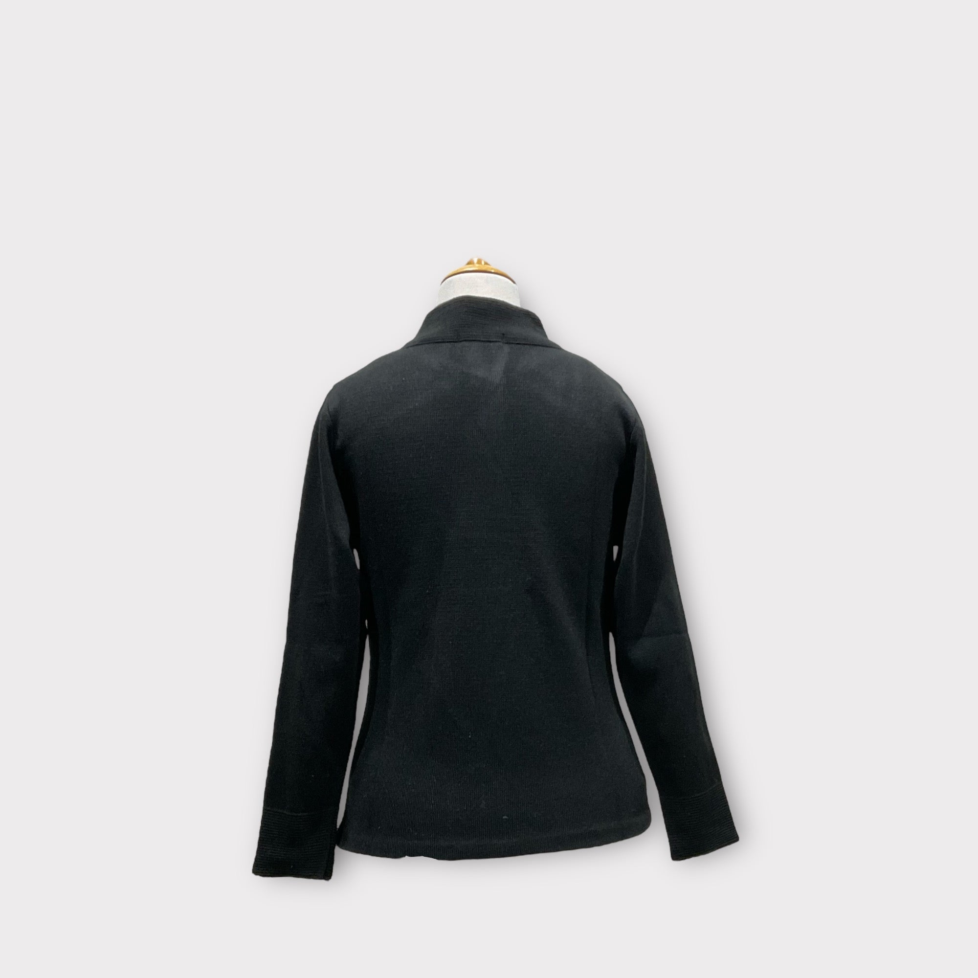 WOMEN SWEATER