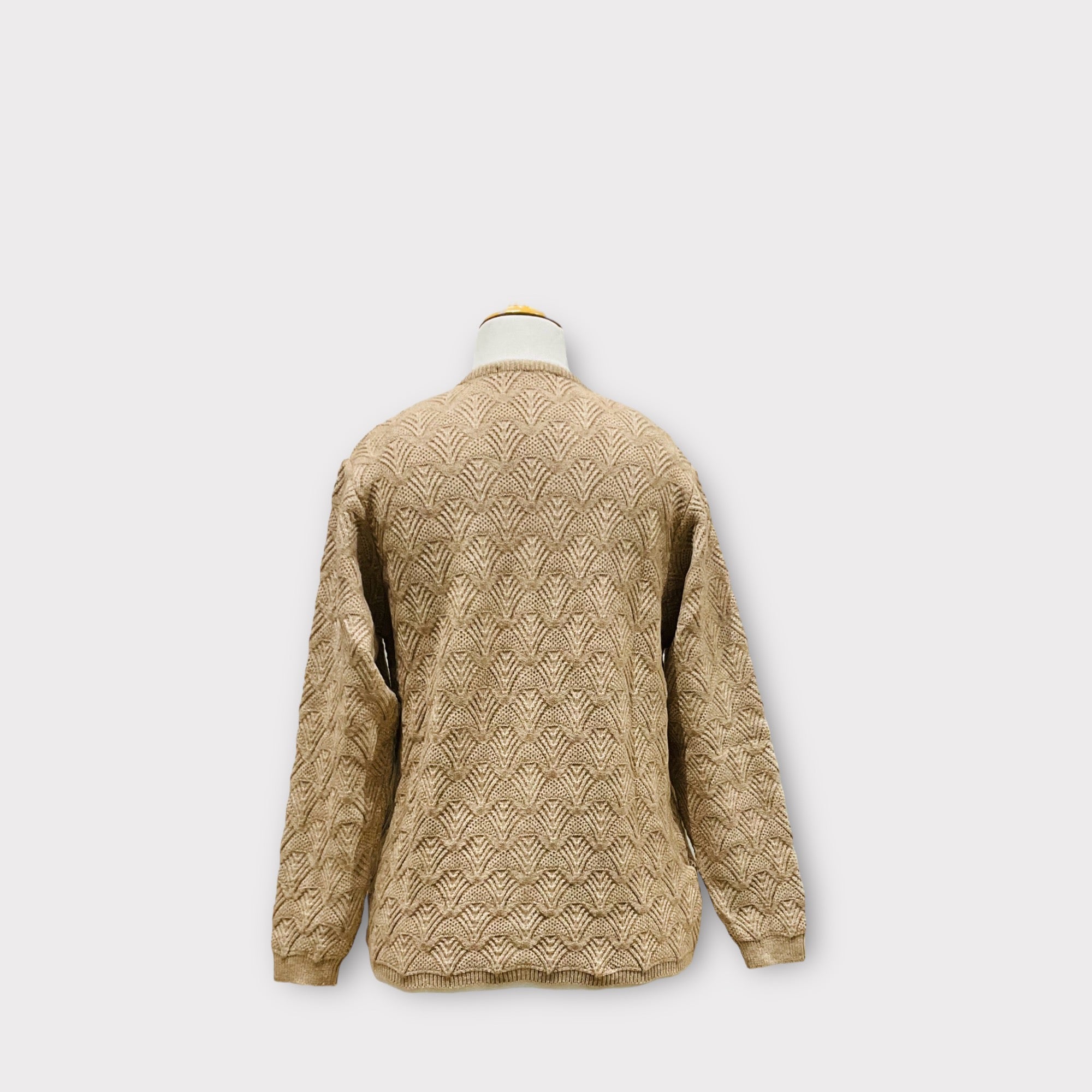 WOMEN SWEATER