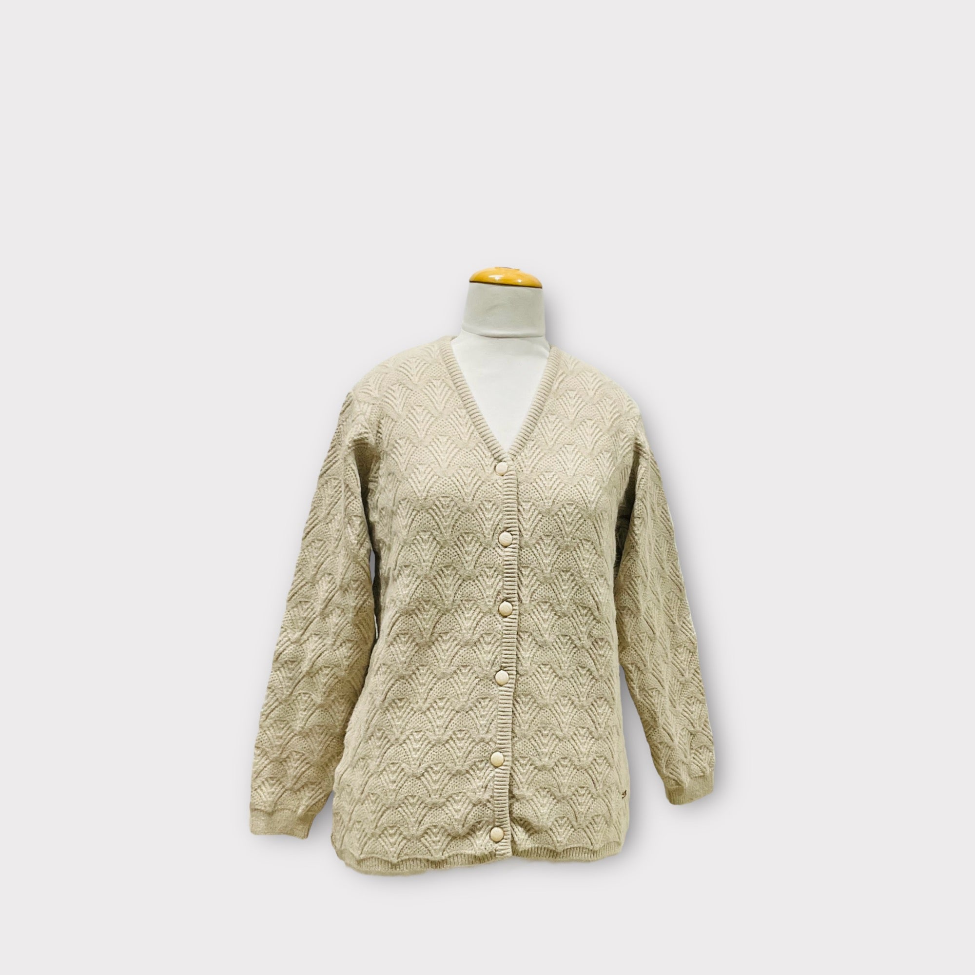 WOMEN SWEATER
