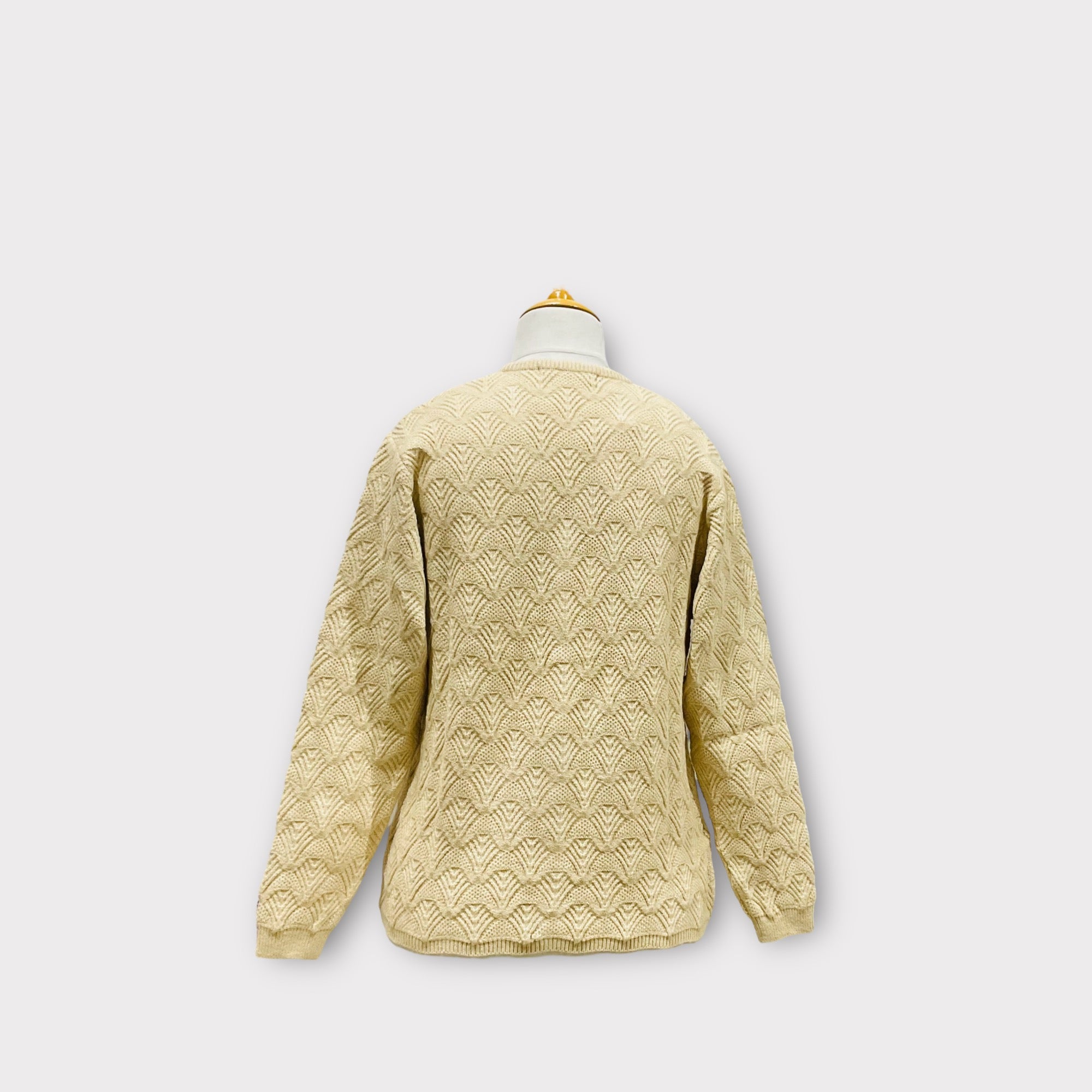 WOMEN SWEATER