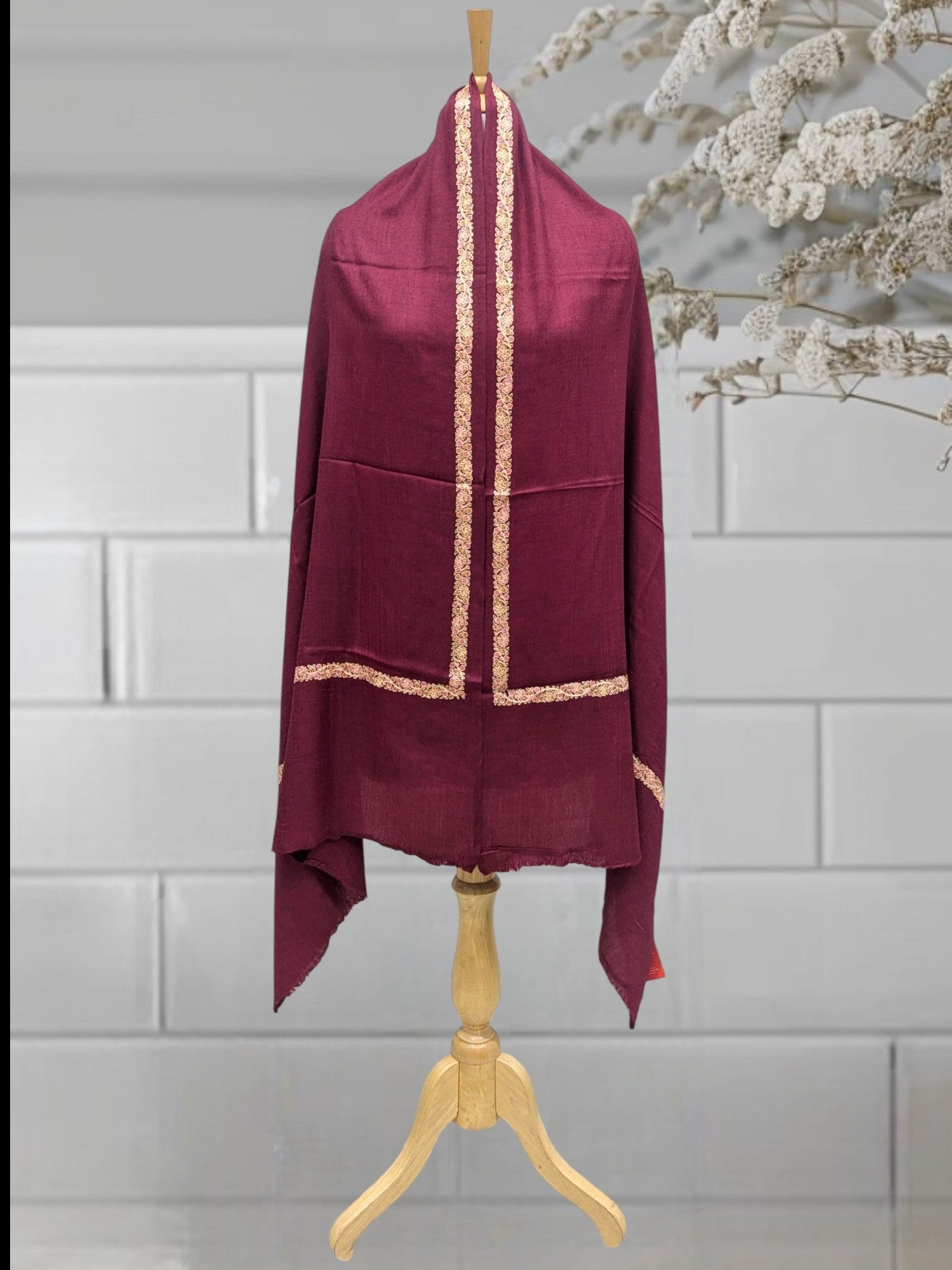 WOMEN WOOLEN STOLE